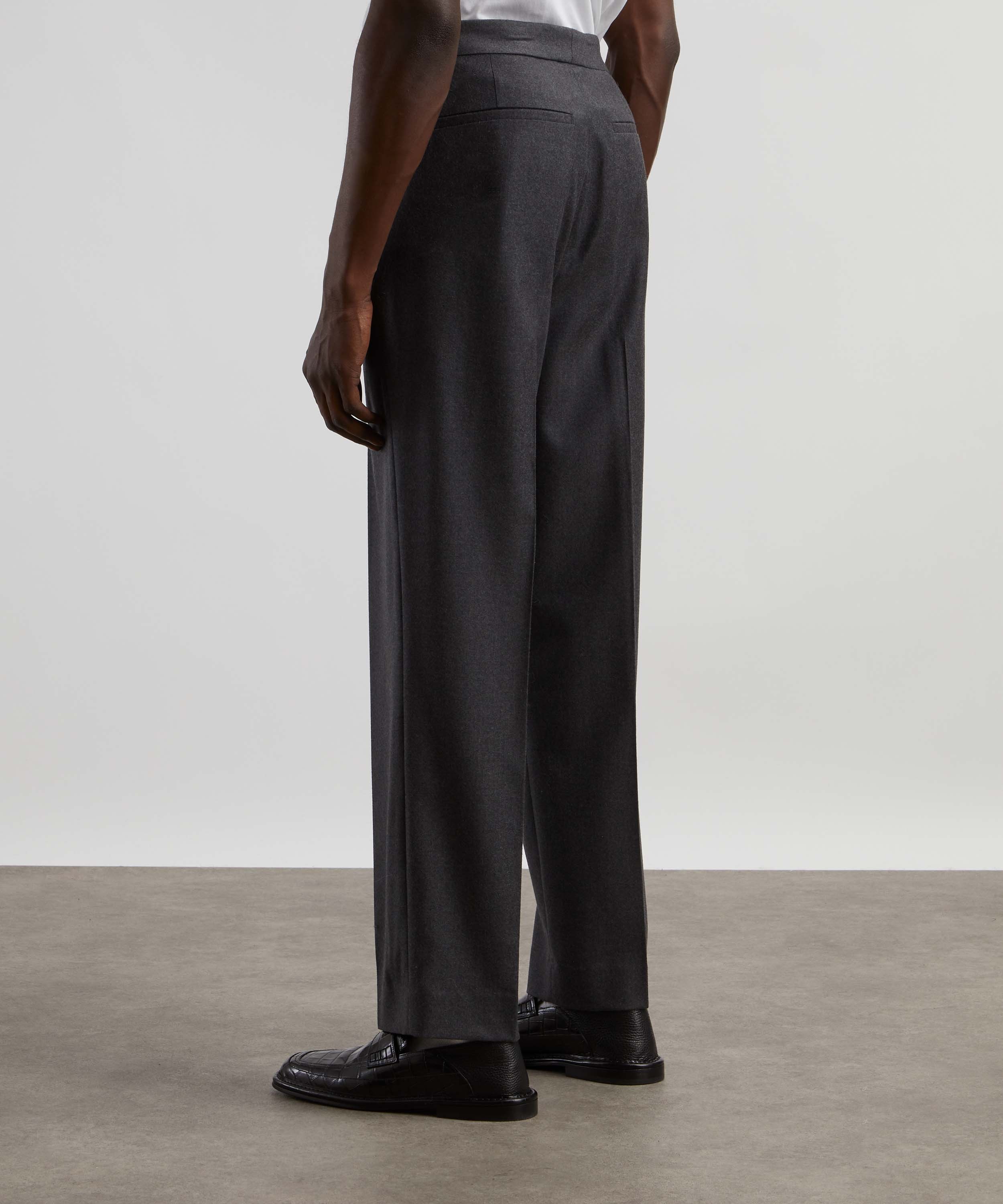 Róhe - Straight Leg Classic Trousers image number 2