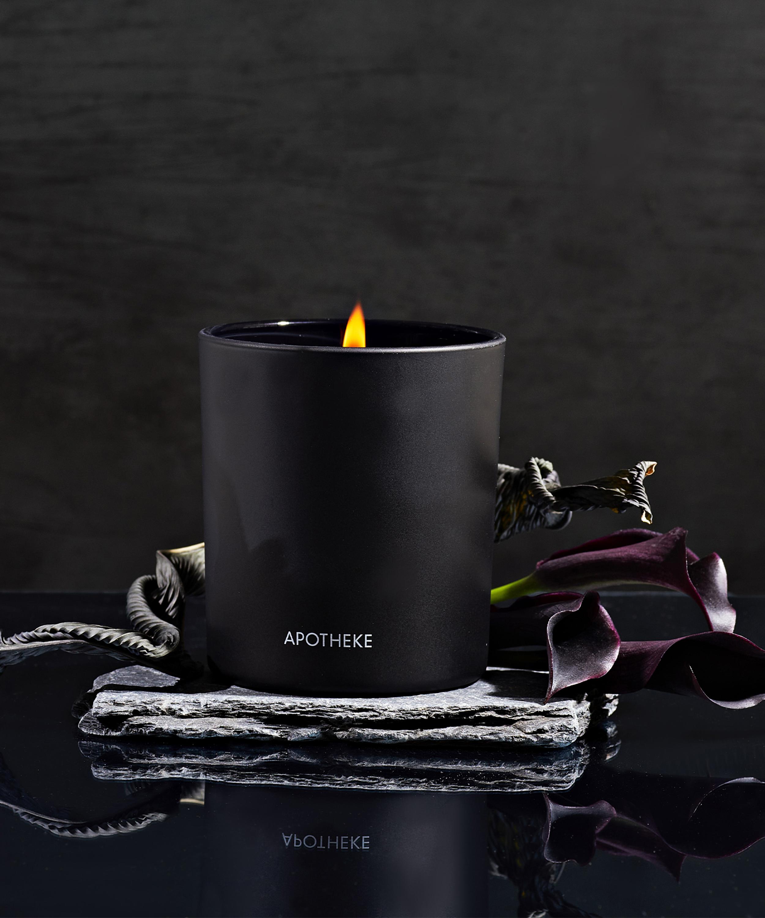 Apotheke - Charcoal Classic Scented Candle 296g image number 1