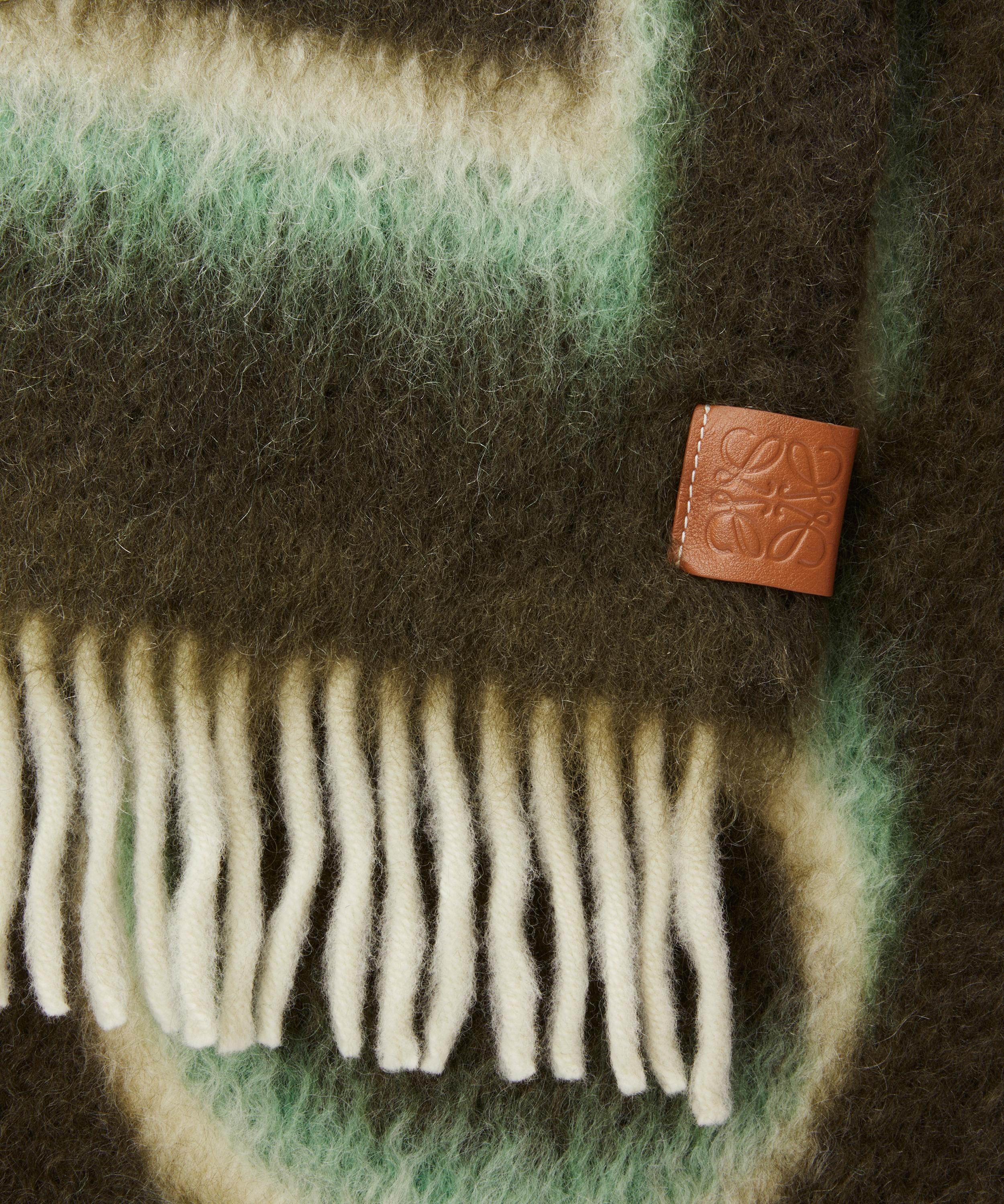 【国内発送】LOEWE ストール Fringed printed scarf LOEWE Fringed printed wool, silk and cashmere-blend scarf
