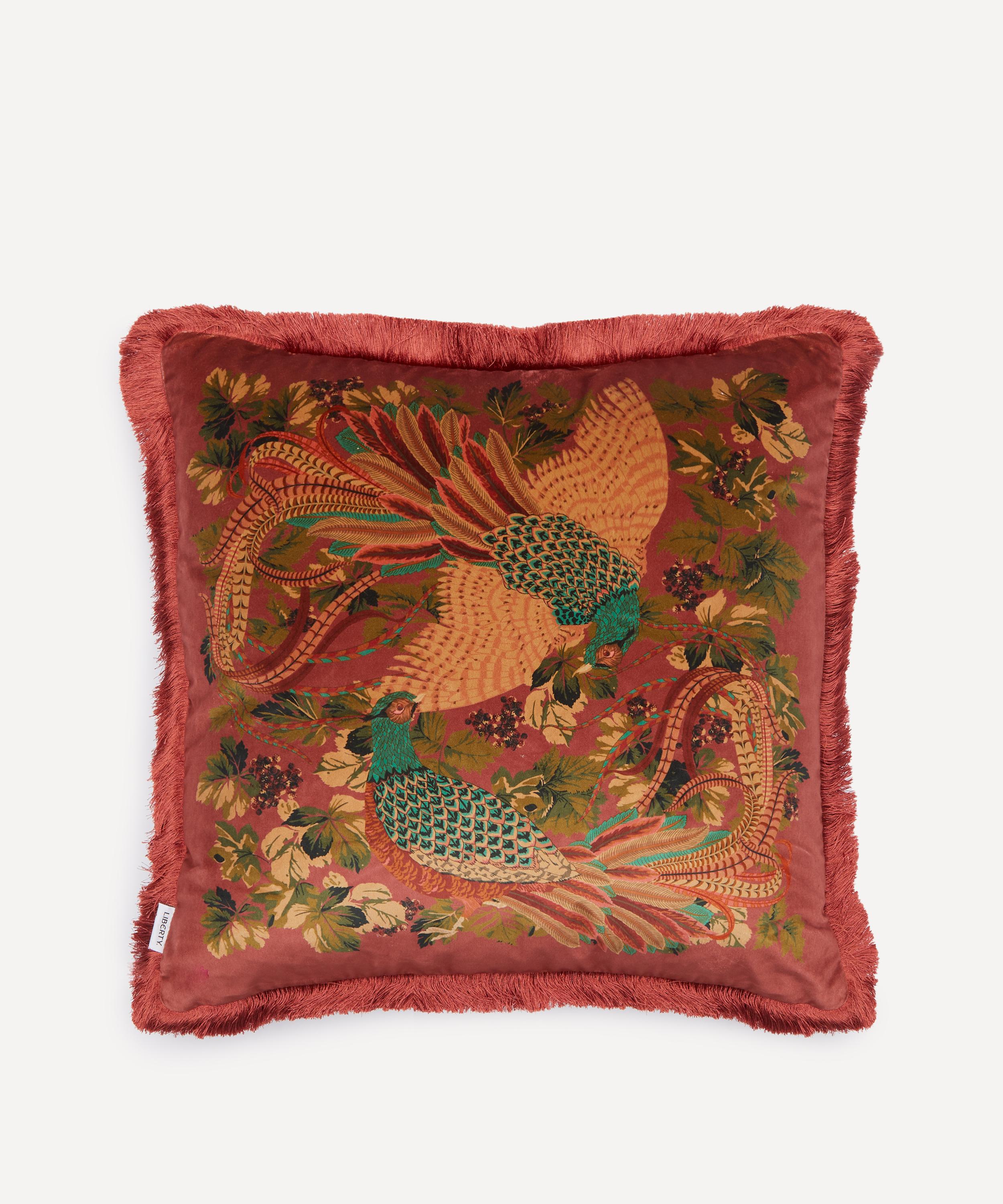 Liberty - Lady Amphora Velvet Cushion image number 0