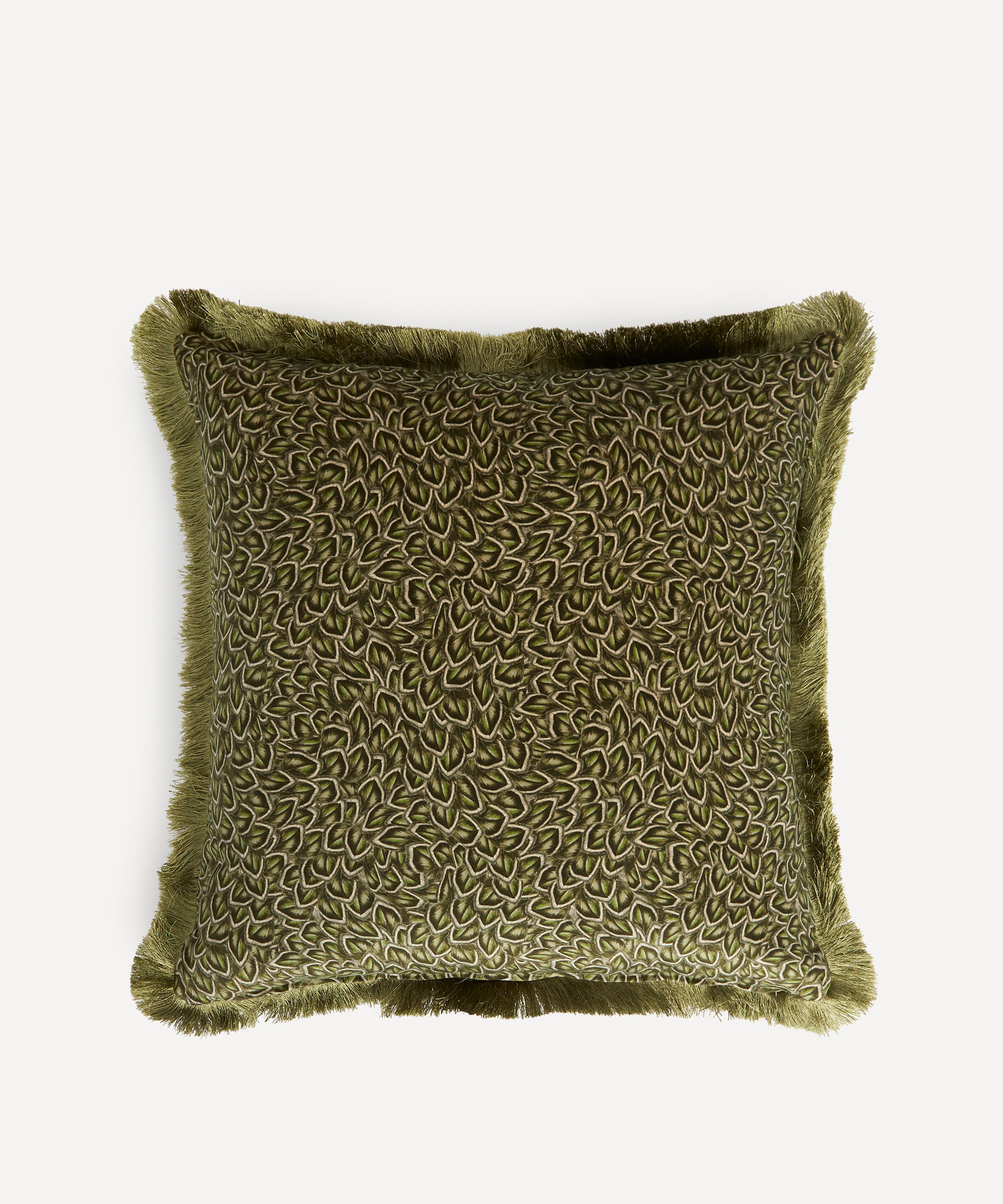 Liberty - Lady Amphora Velvet Cushion image number 1