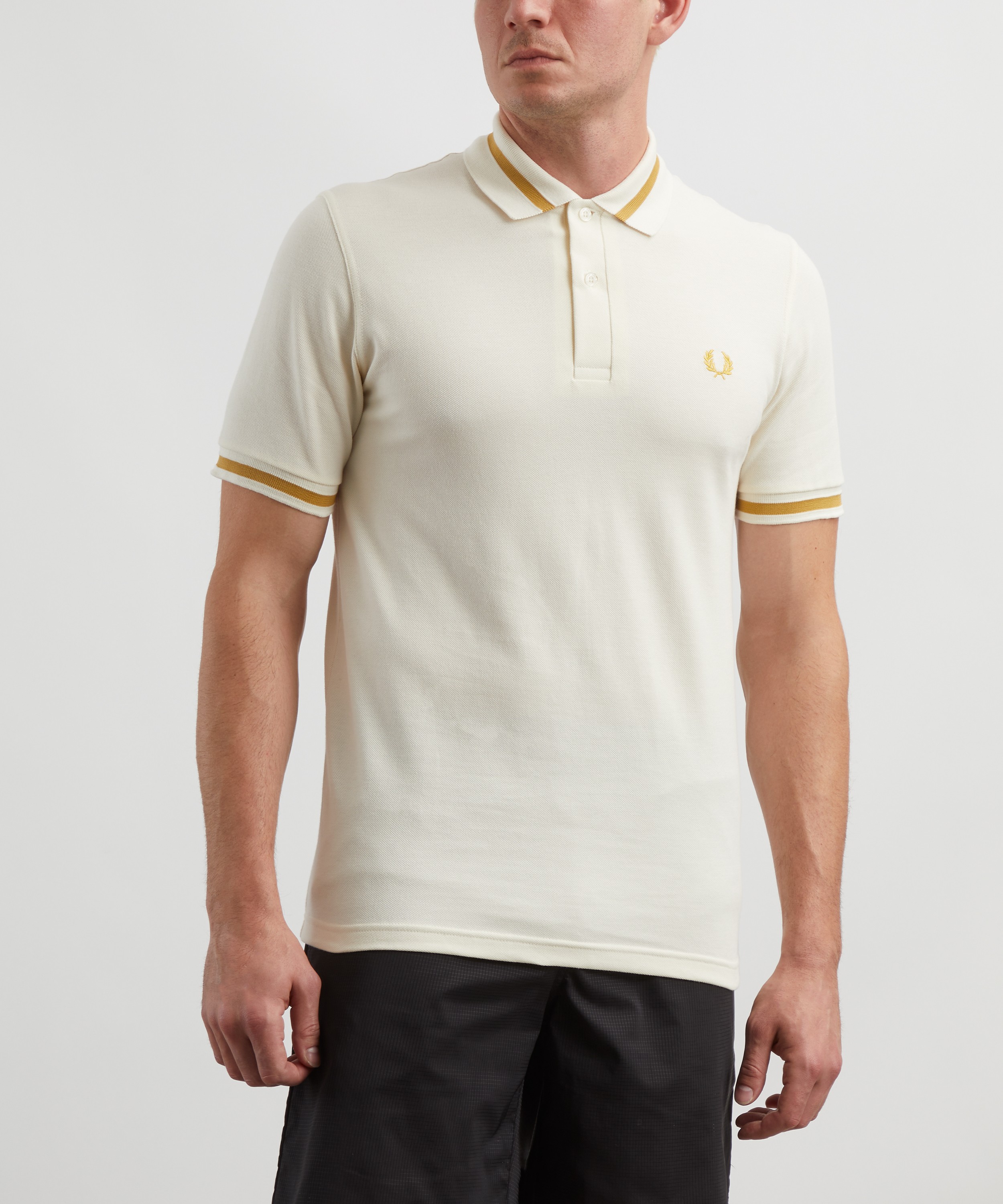 Fred Perry - Logo Embroidered Single Tipped Polo Shirt image number 2