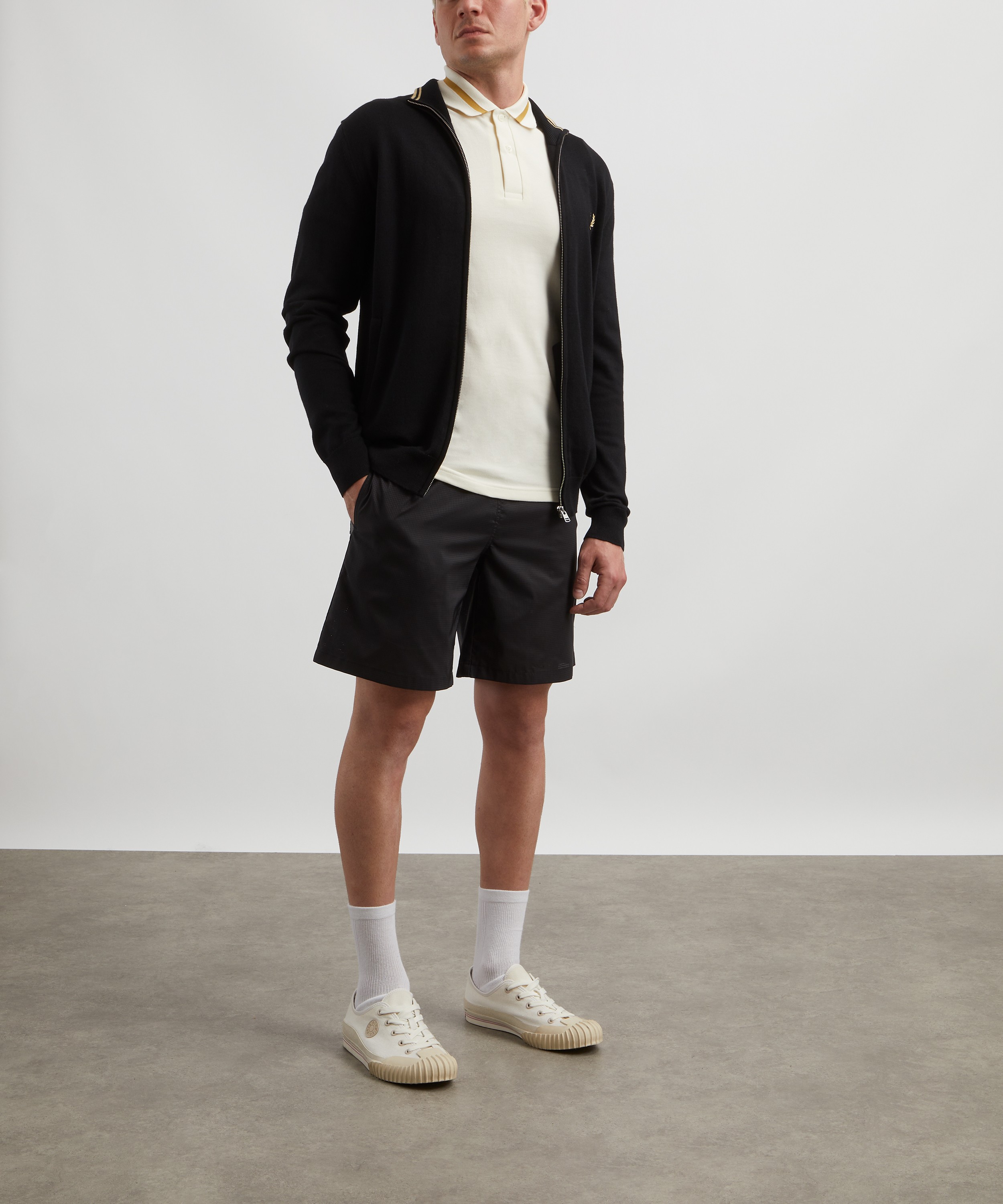 Fred Perry - Logo Embroidered Zip-Up Cardigan image number 1