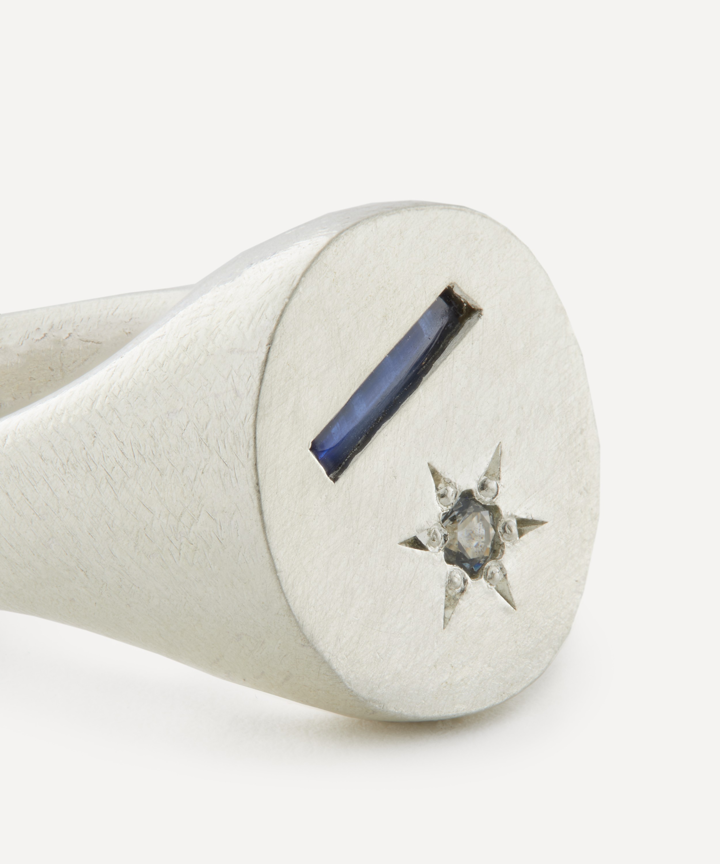 Seb Brown - Sterling Silver Spazio Signet Ring image number 2