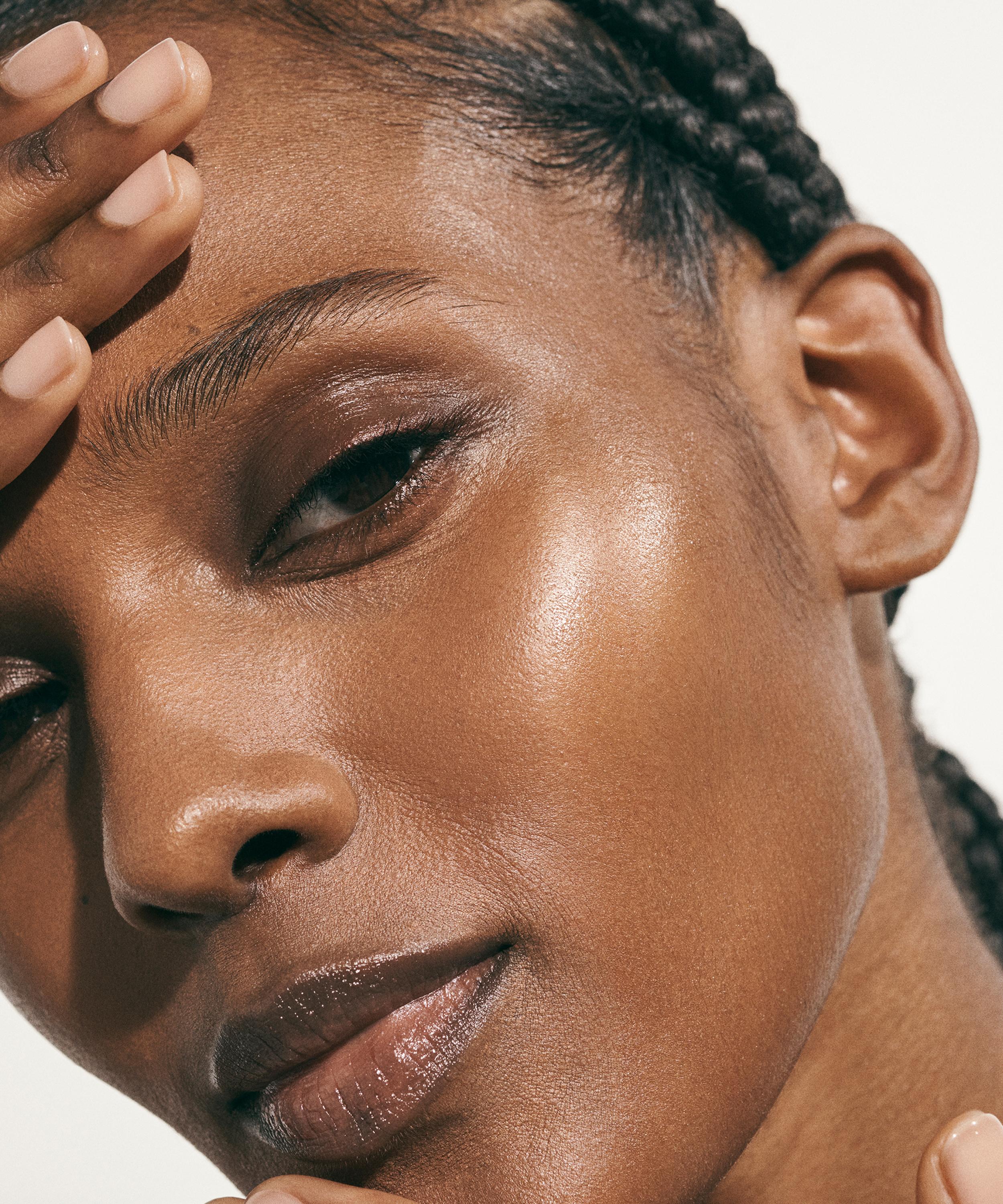 La Mer - The Hydrating Radiance Collection image number 4