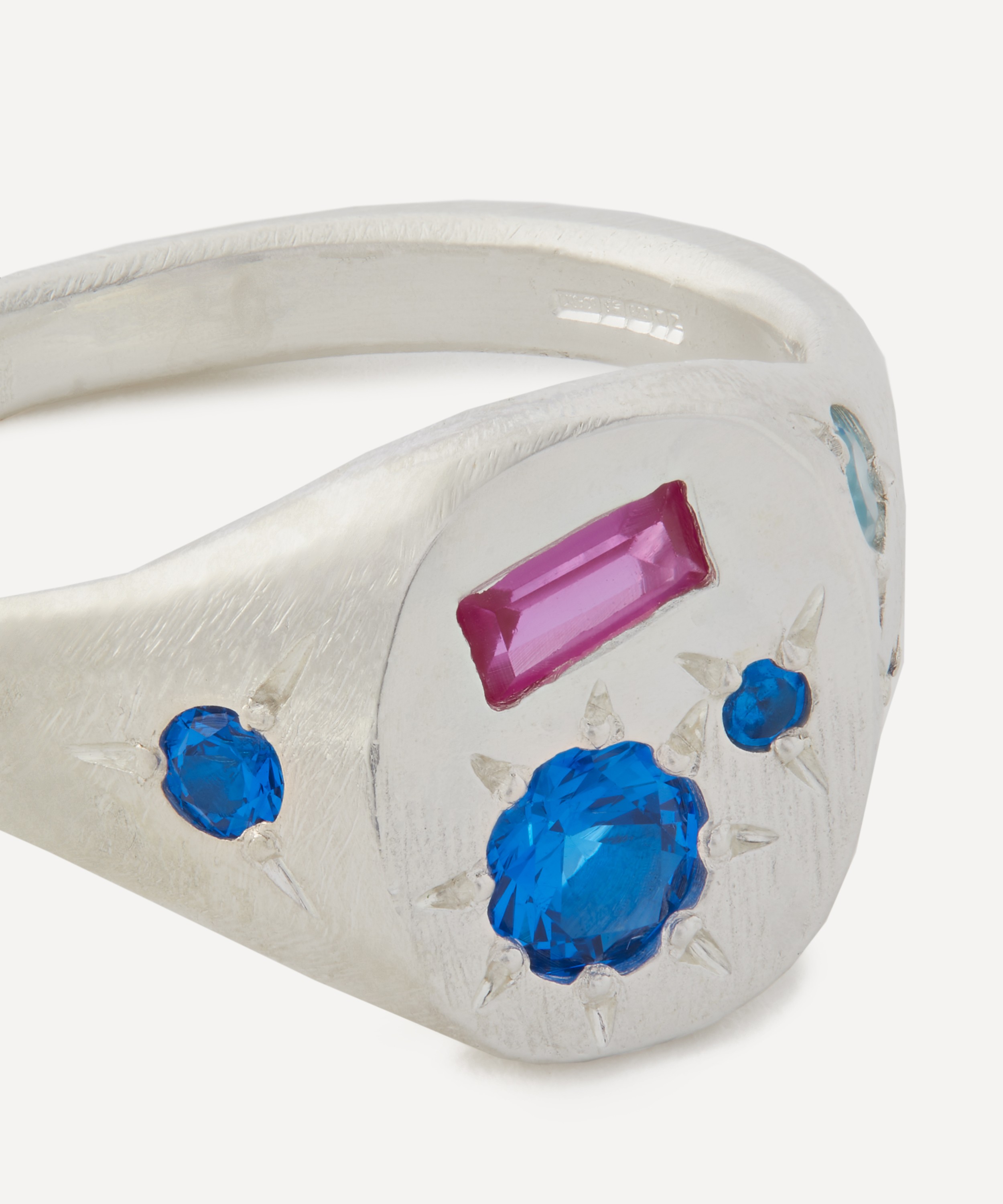 Seb Brown - Sterling Silver Spazio Signet Ring image number 2