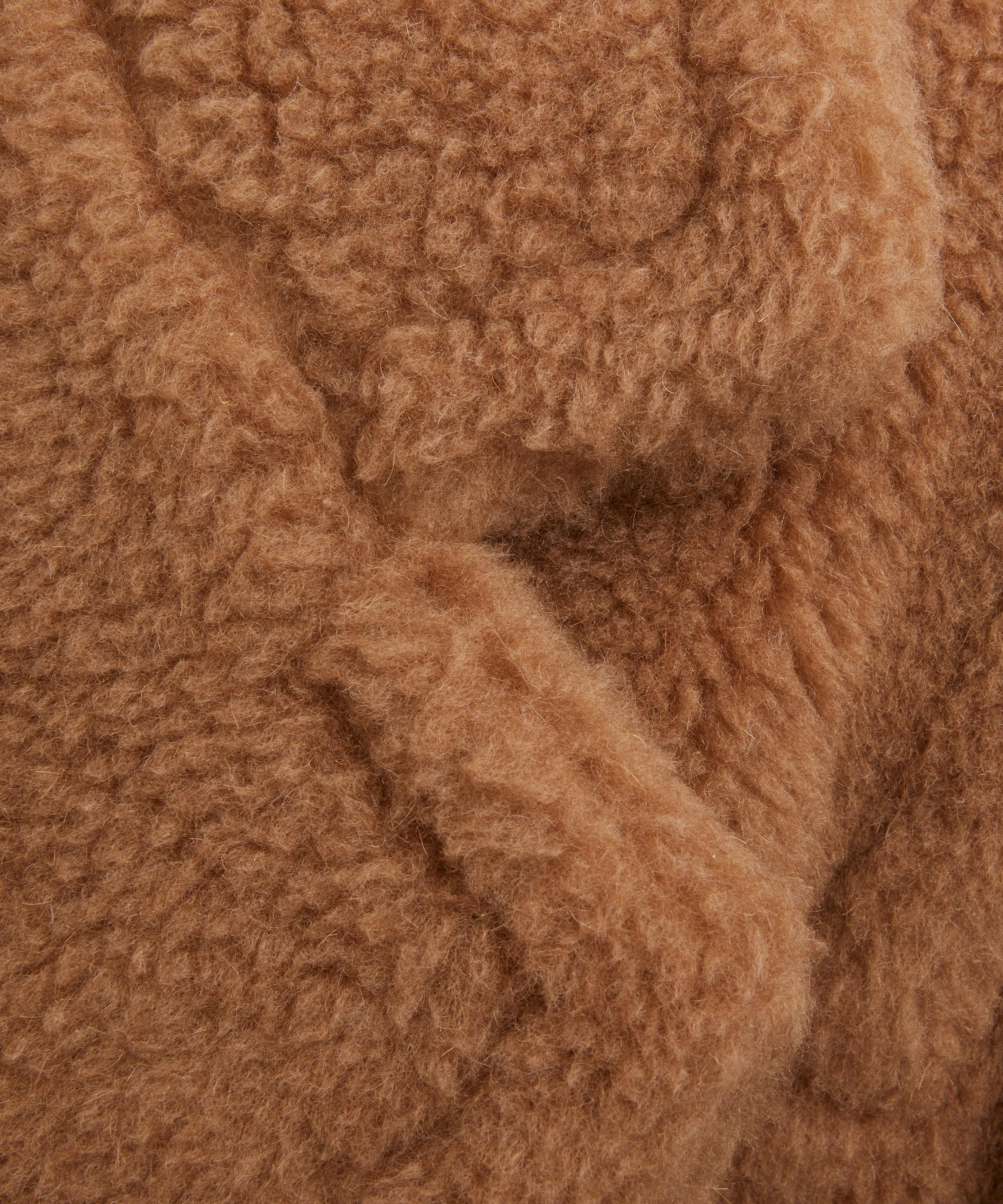 Max Mara - Cropped Teddy Bear Icon Coat image number 4