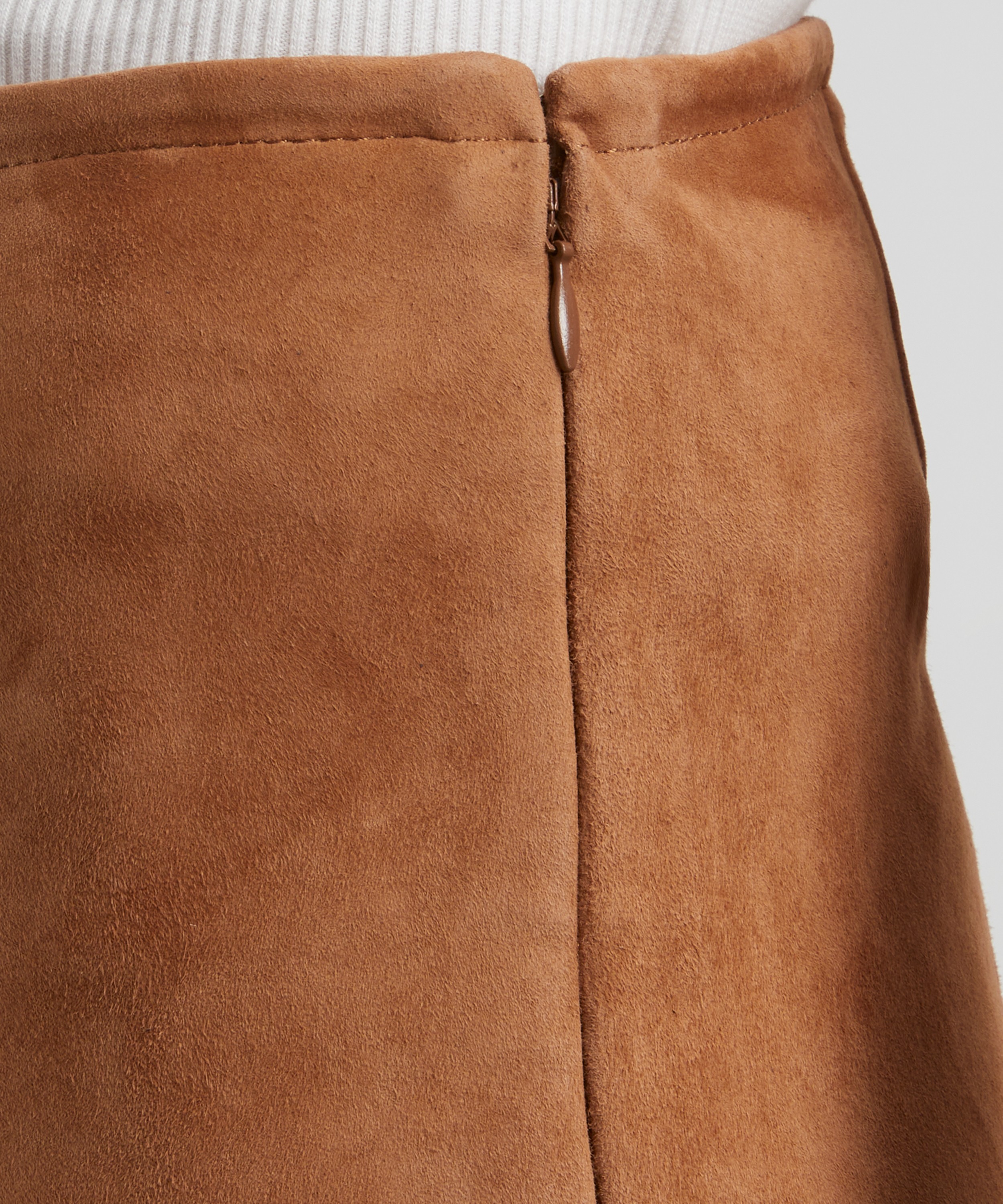 Sézane - Ciara Camel Stretch Suede Trousers image number 4