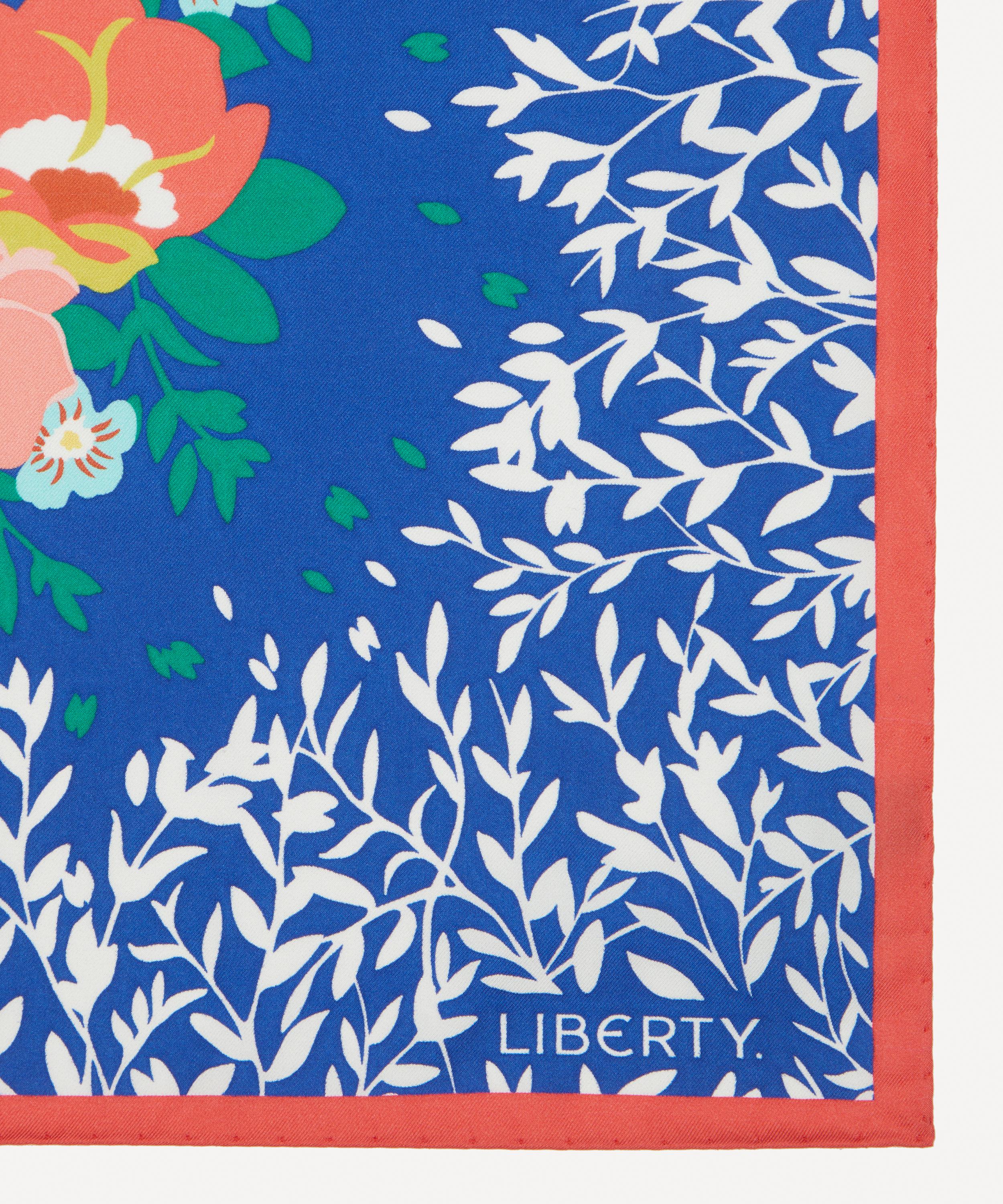 Liberty - Thorpness Meadow 45X45 Silk Scarf image number 3