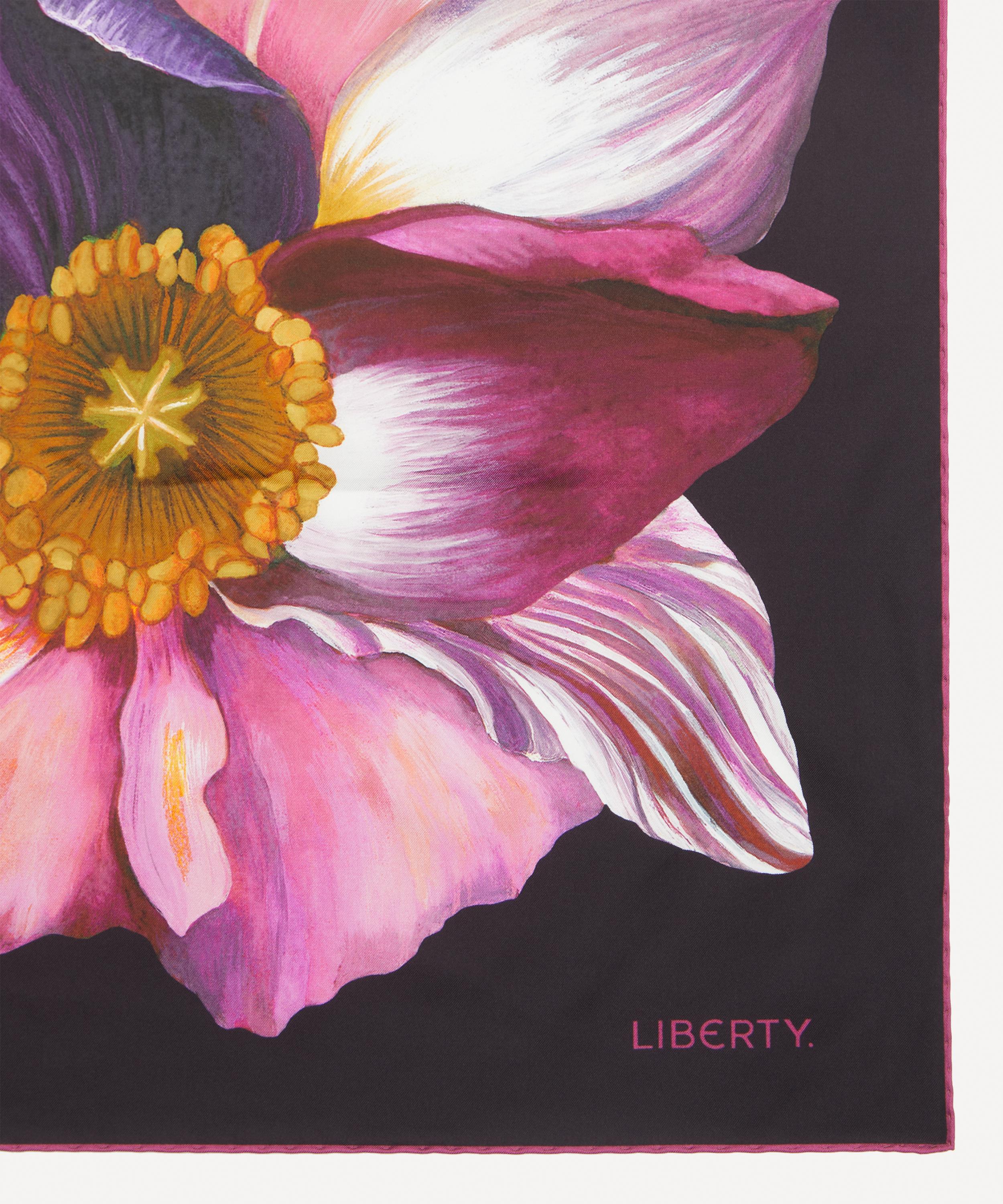 Liberty - Hybrid 90X90 Silk Scarf image number 3