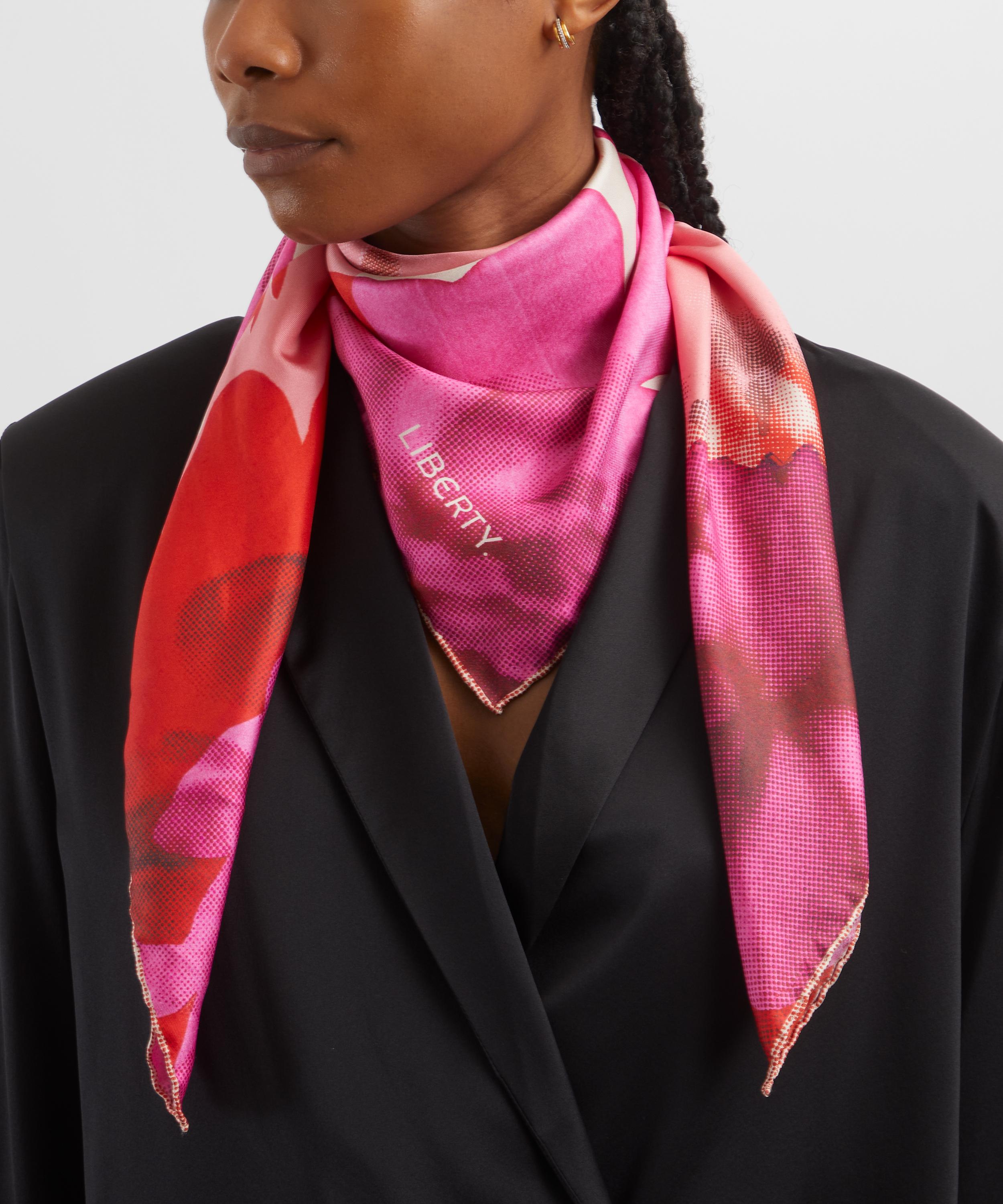 Liberty - Cunningham 90X90 Silk Scarf image number 1