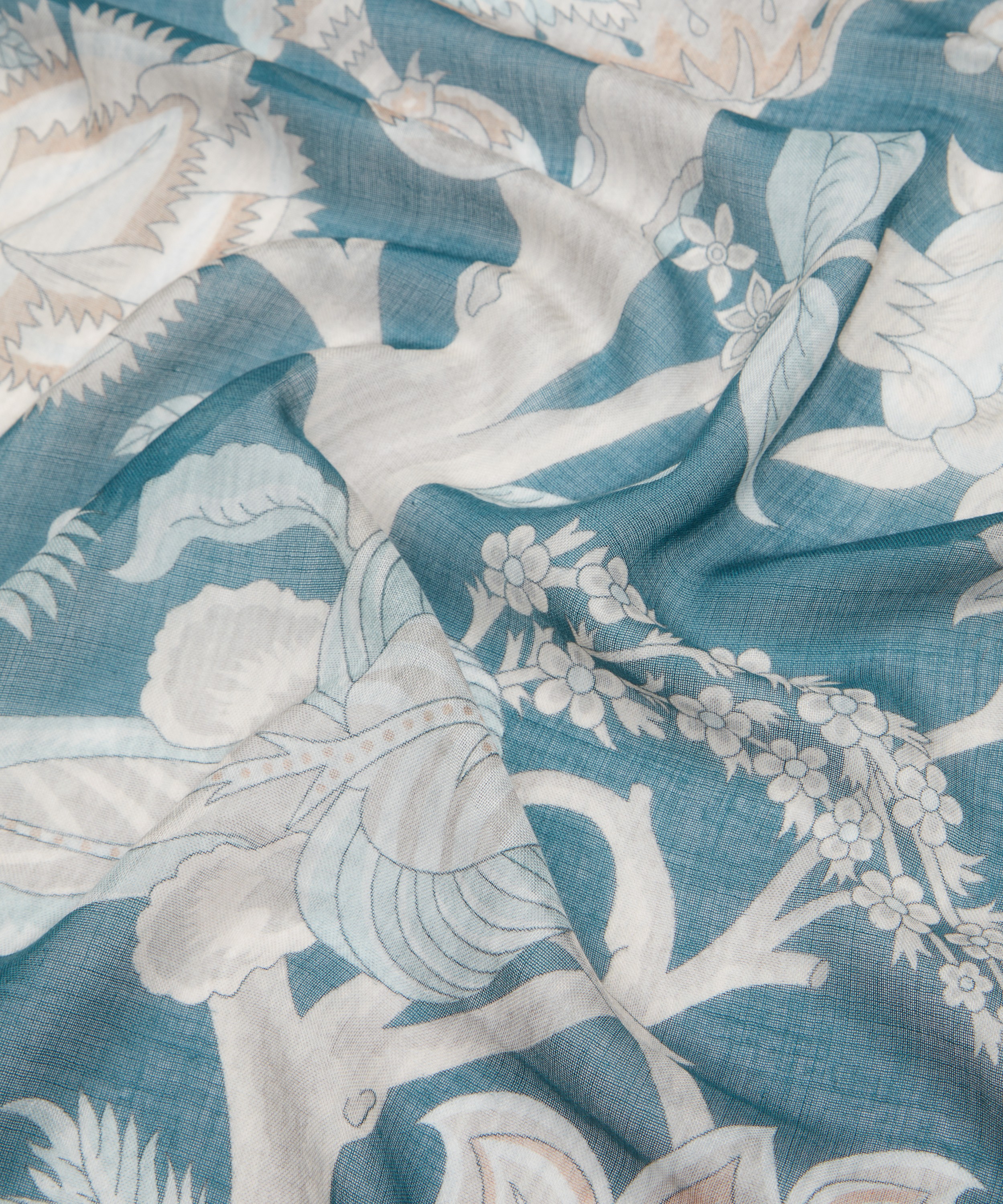 Liberty - Palampore Trail 140X140 Cashmere-Silk Scarf image number 4