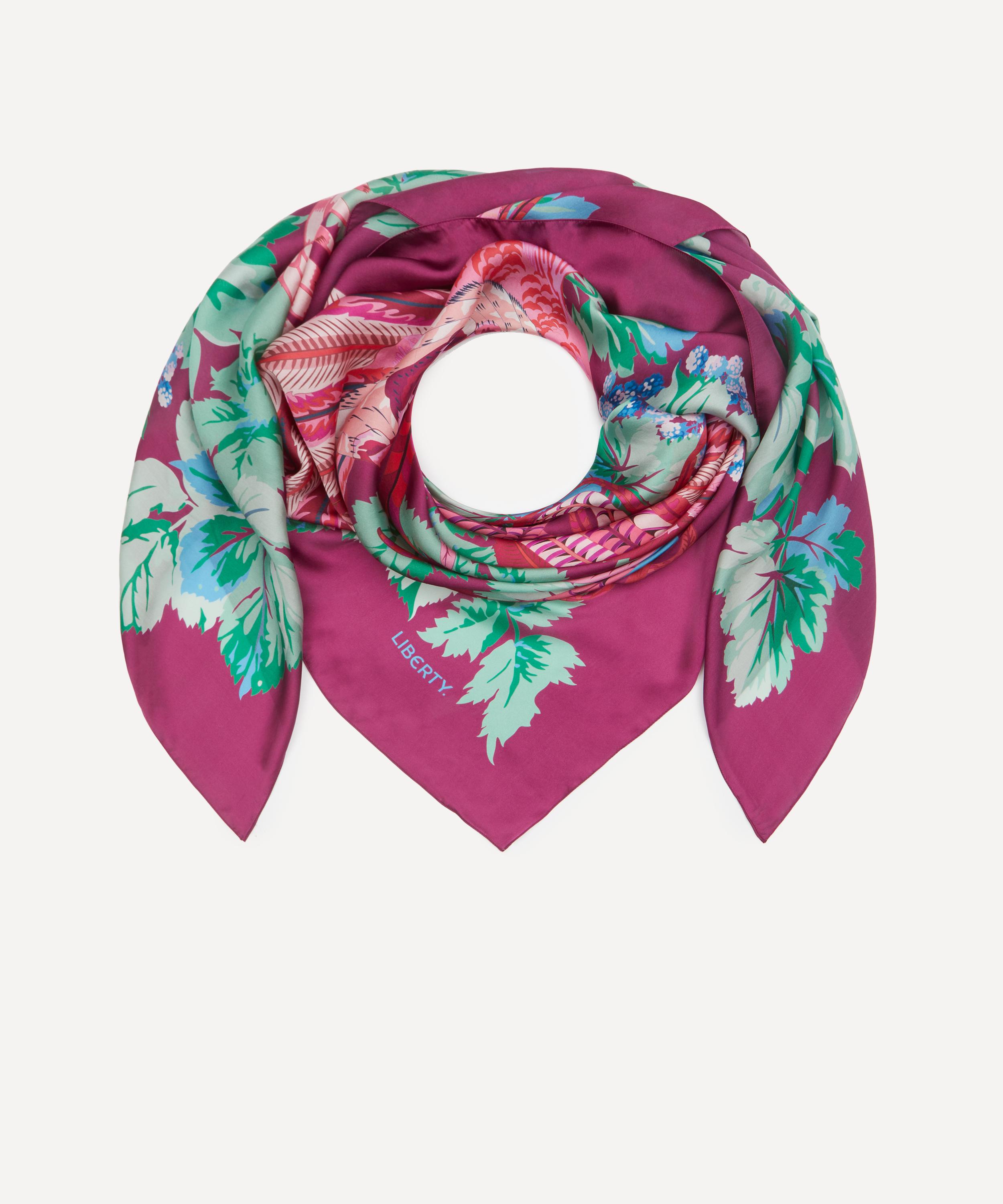 Liberty - Lady Amphora 140X140 Silk Scarf image number 2