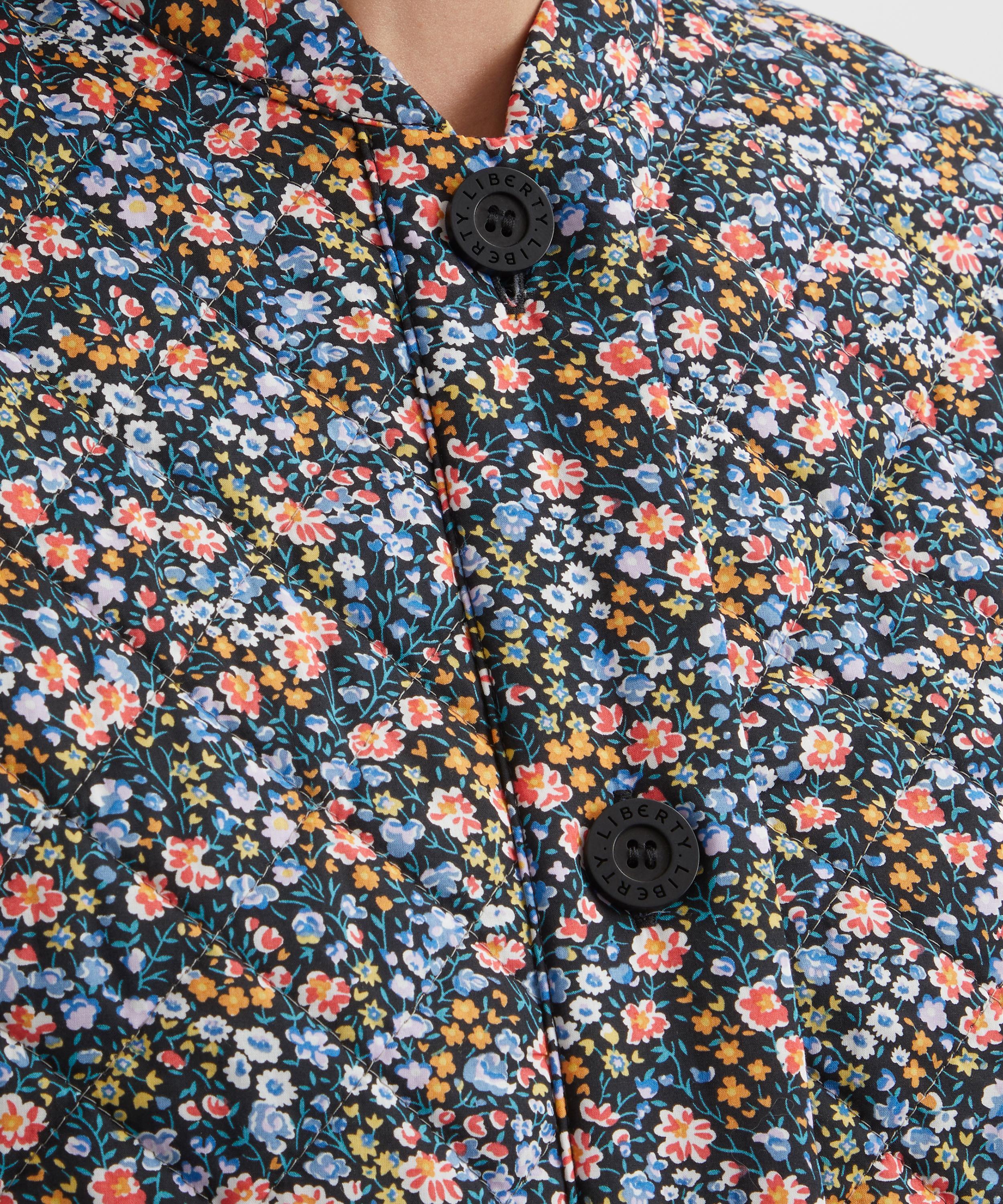 Liberty - Quilted Jacket in Phoebe and Jo image number 4