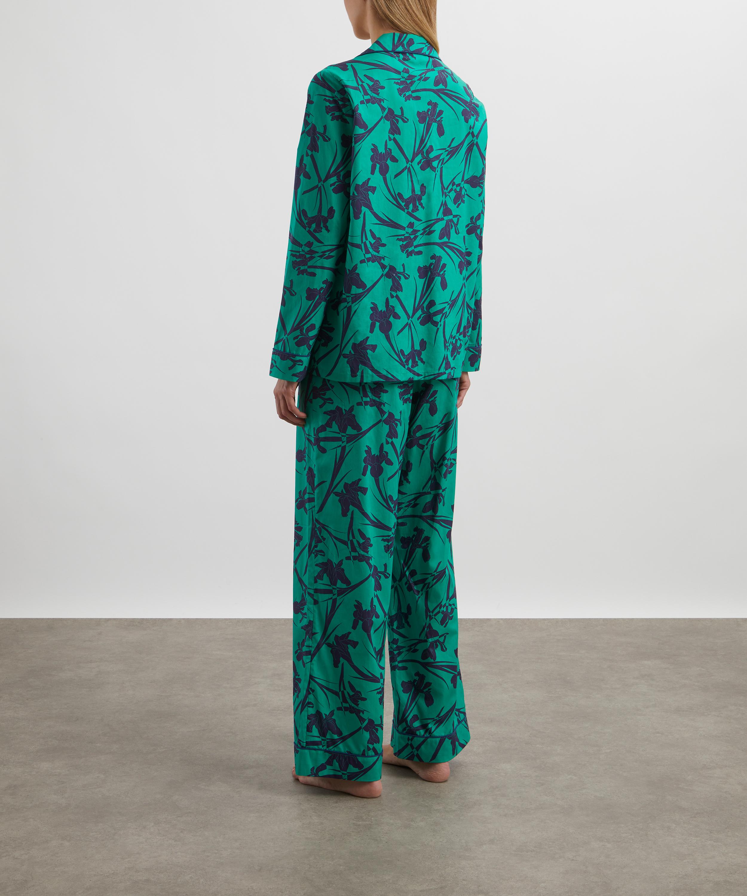 Liberty - Iris Scatter Tana Lawn™ Cotton Pyjama Set image number 3