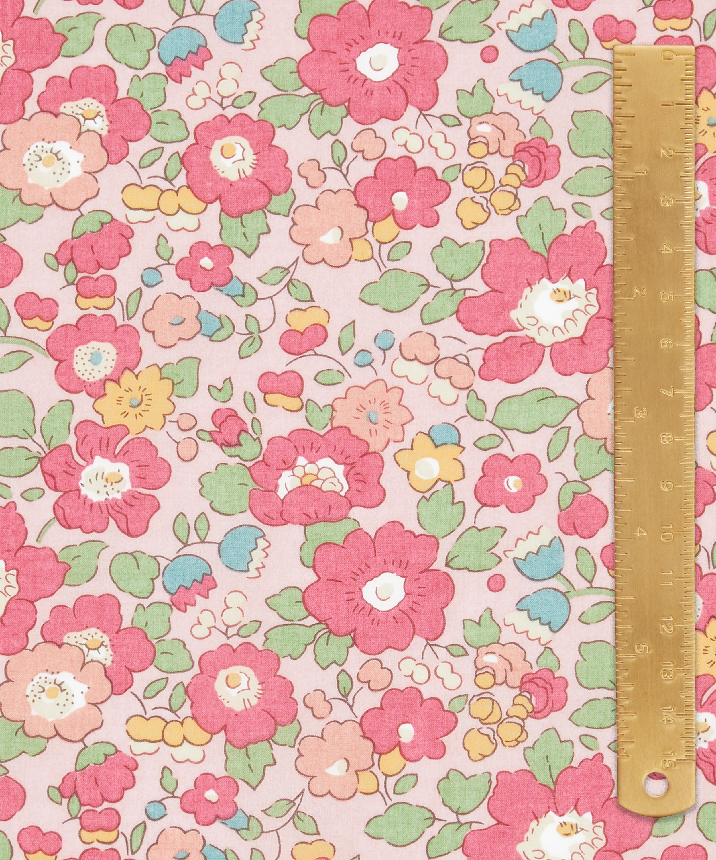 Liberty Fabrics - Betsy Meadow Tana Lawn™ Cotton image number 4