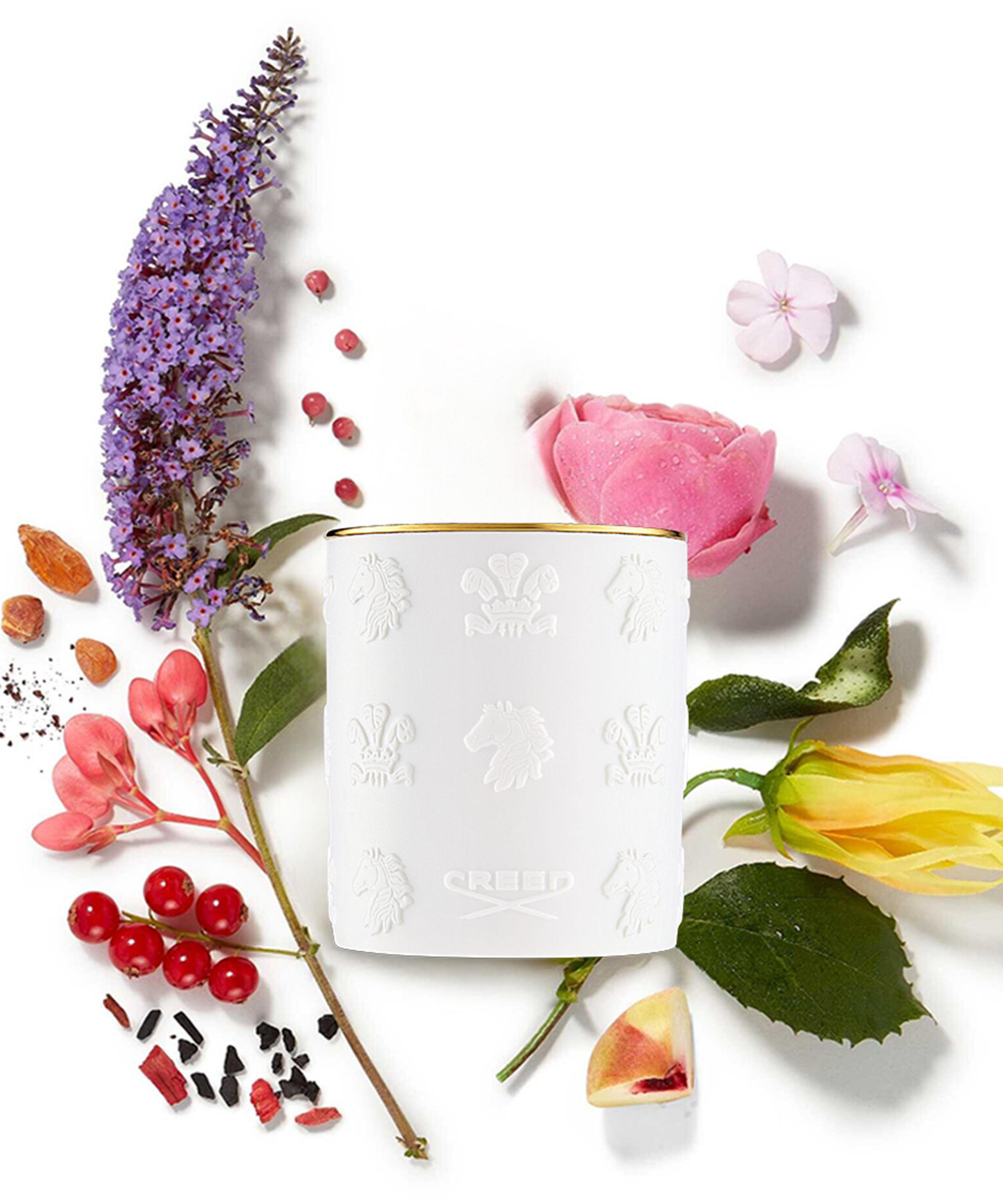 Creed - Aventus For Her Scented Candle 220g image number 1