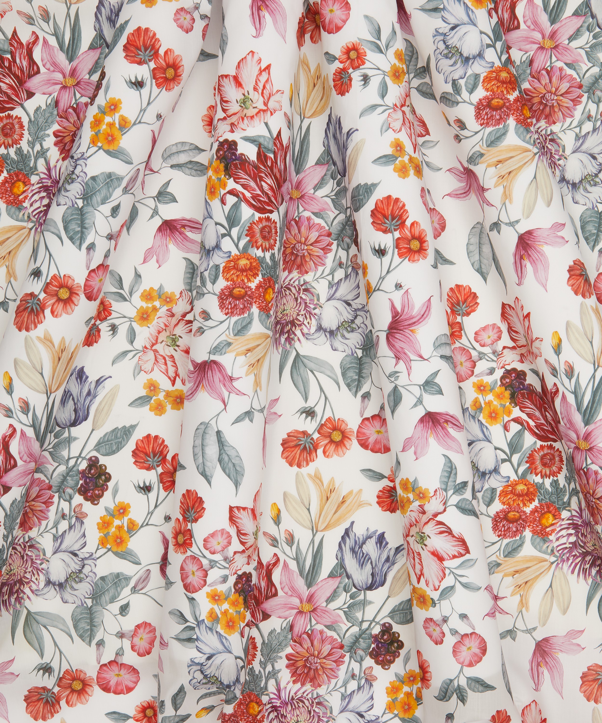 Liberty Fabrics - Stately Bouquet Tana Lawn™ Cotton image number 2