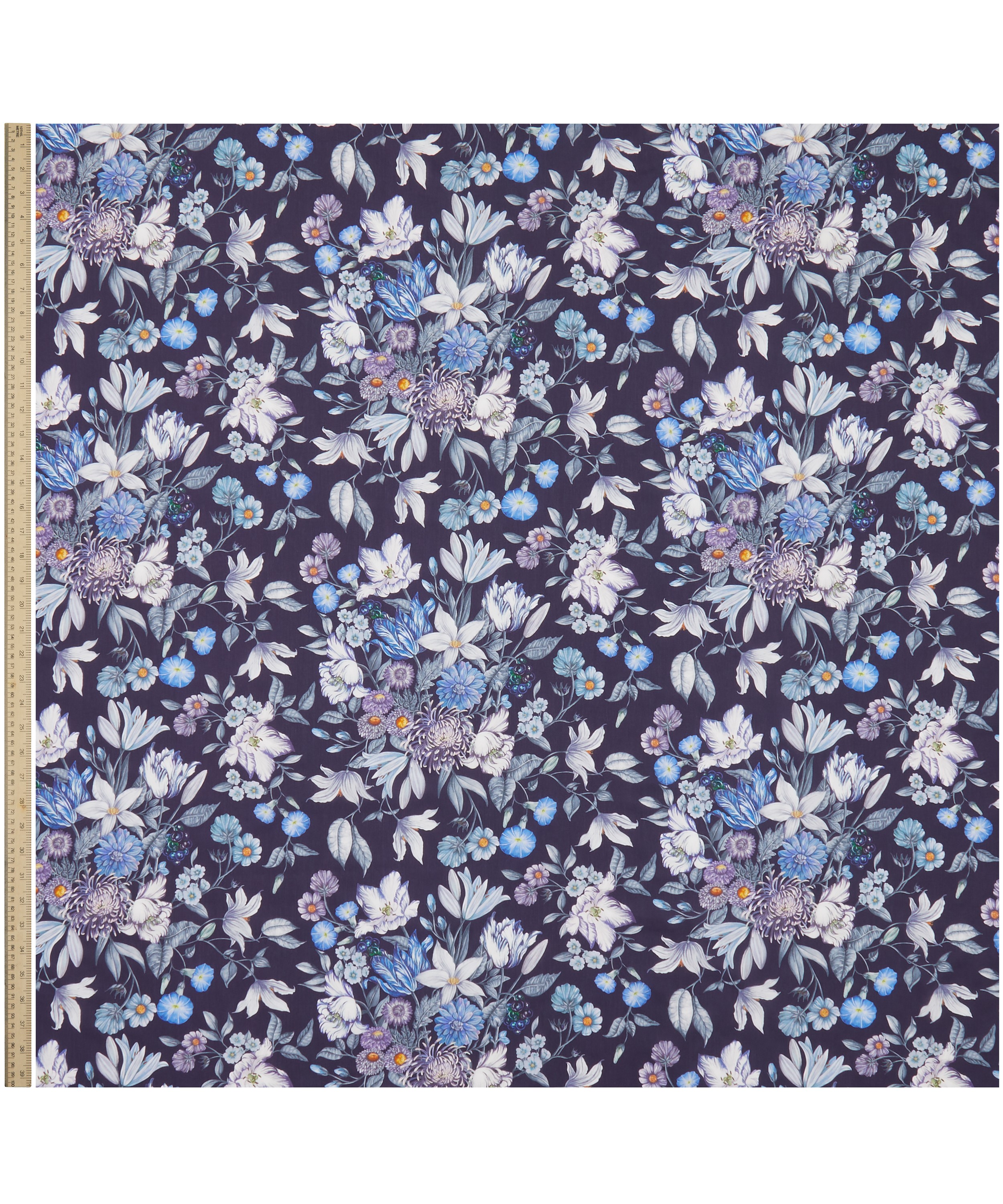 Liberty Fabrics - Stately Bouquet Tana Lawn™ Cotton image number 1