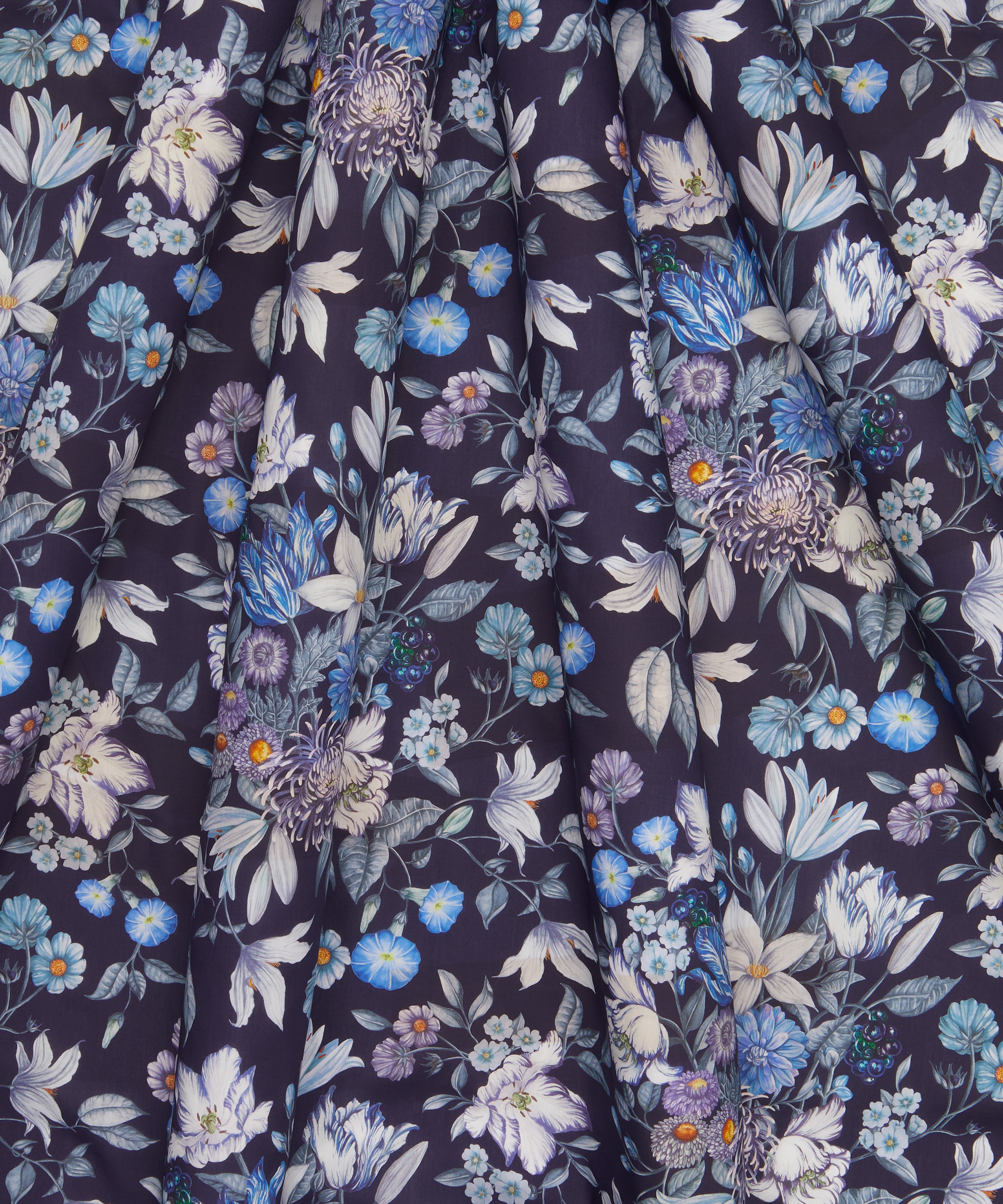 Liberty Fabrics - Stately Bouquet Tana Lawn™ Cotton image number 2