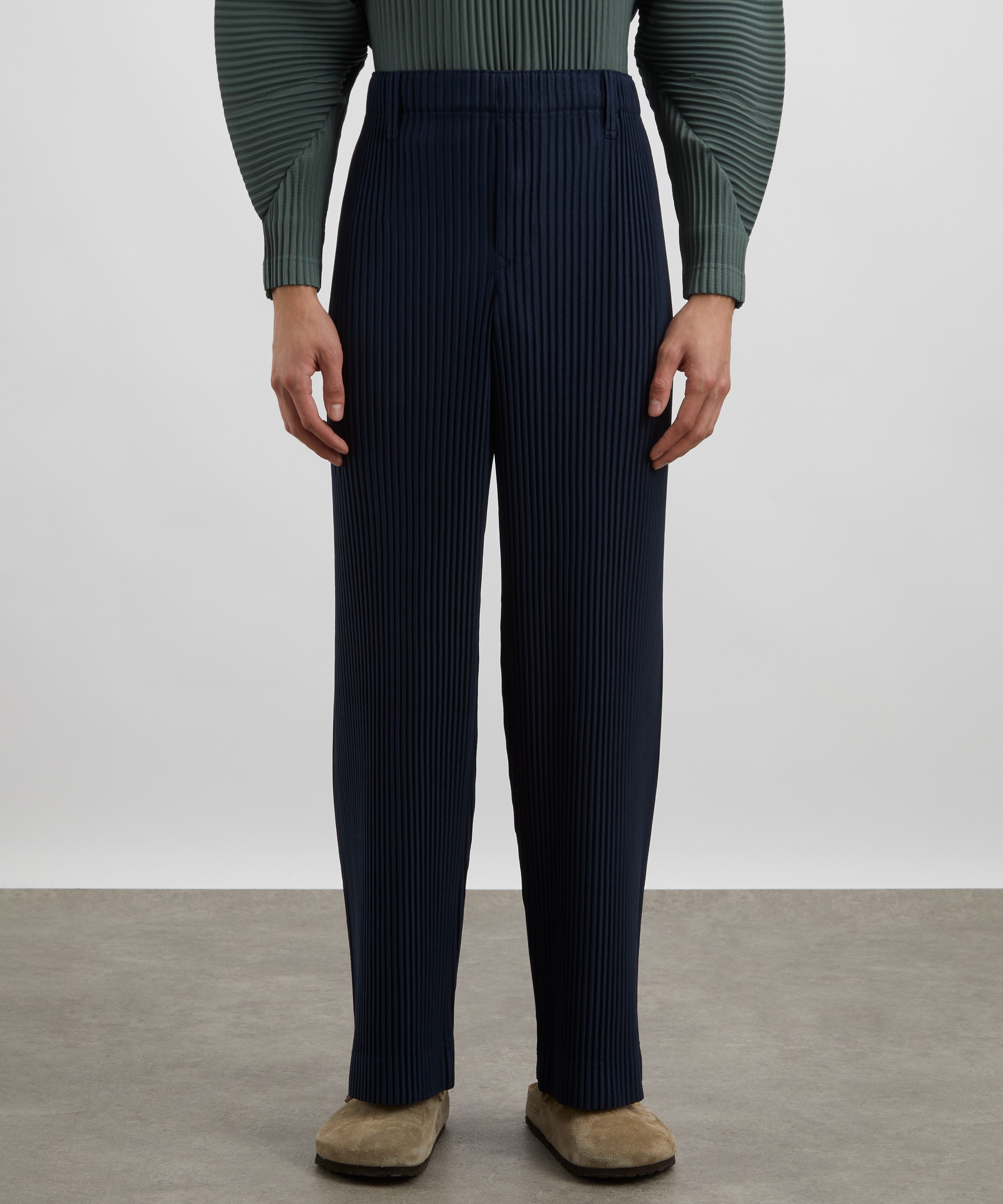 Homme Plisse Issey Miyake - TAILORED PLEATS 2 Straight-Leg Trousers image number 2