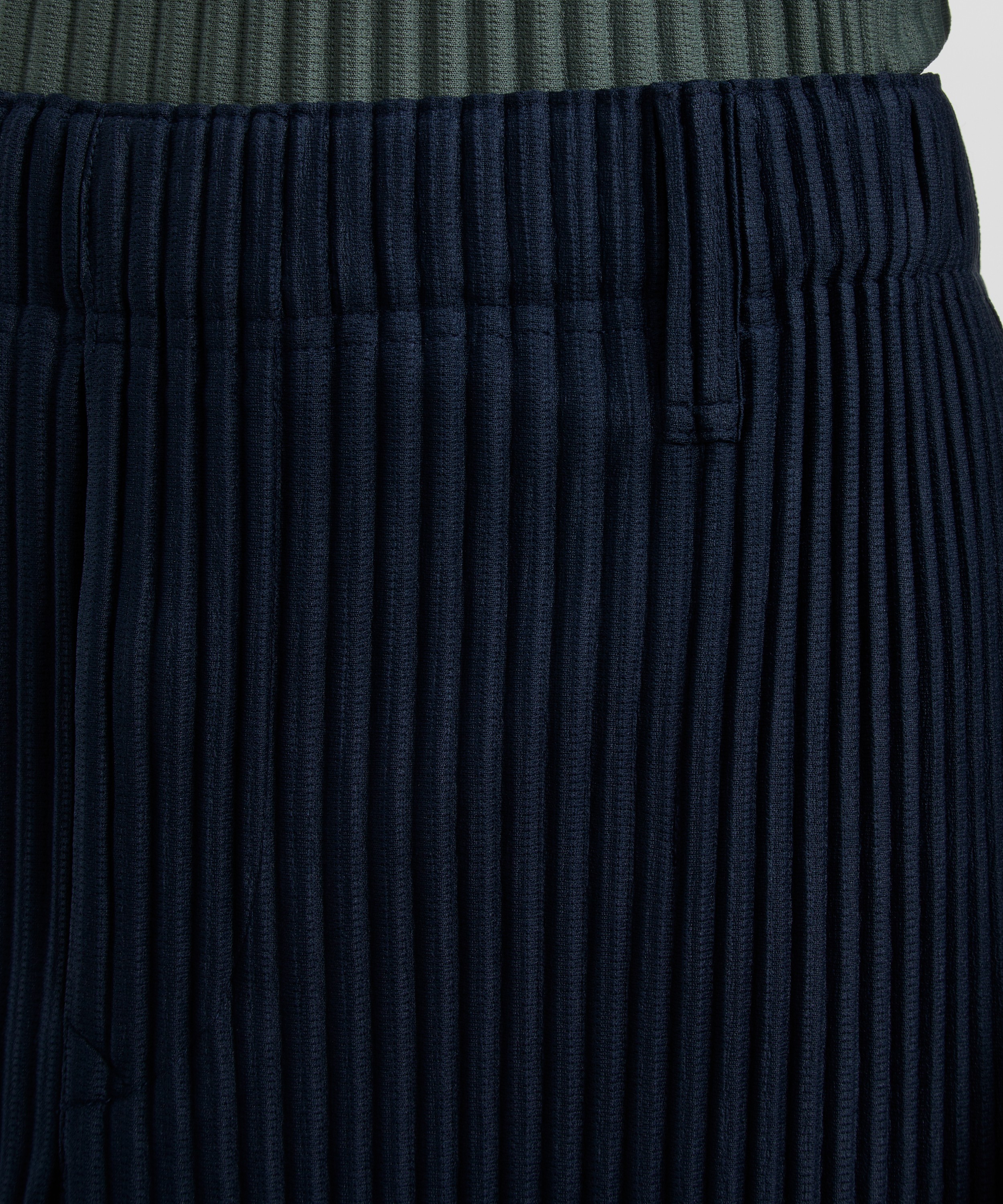 Homme Plisse Issey Miyake - TAILORED PLEATS 2 Straight-Leg Trousers image number 4