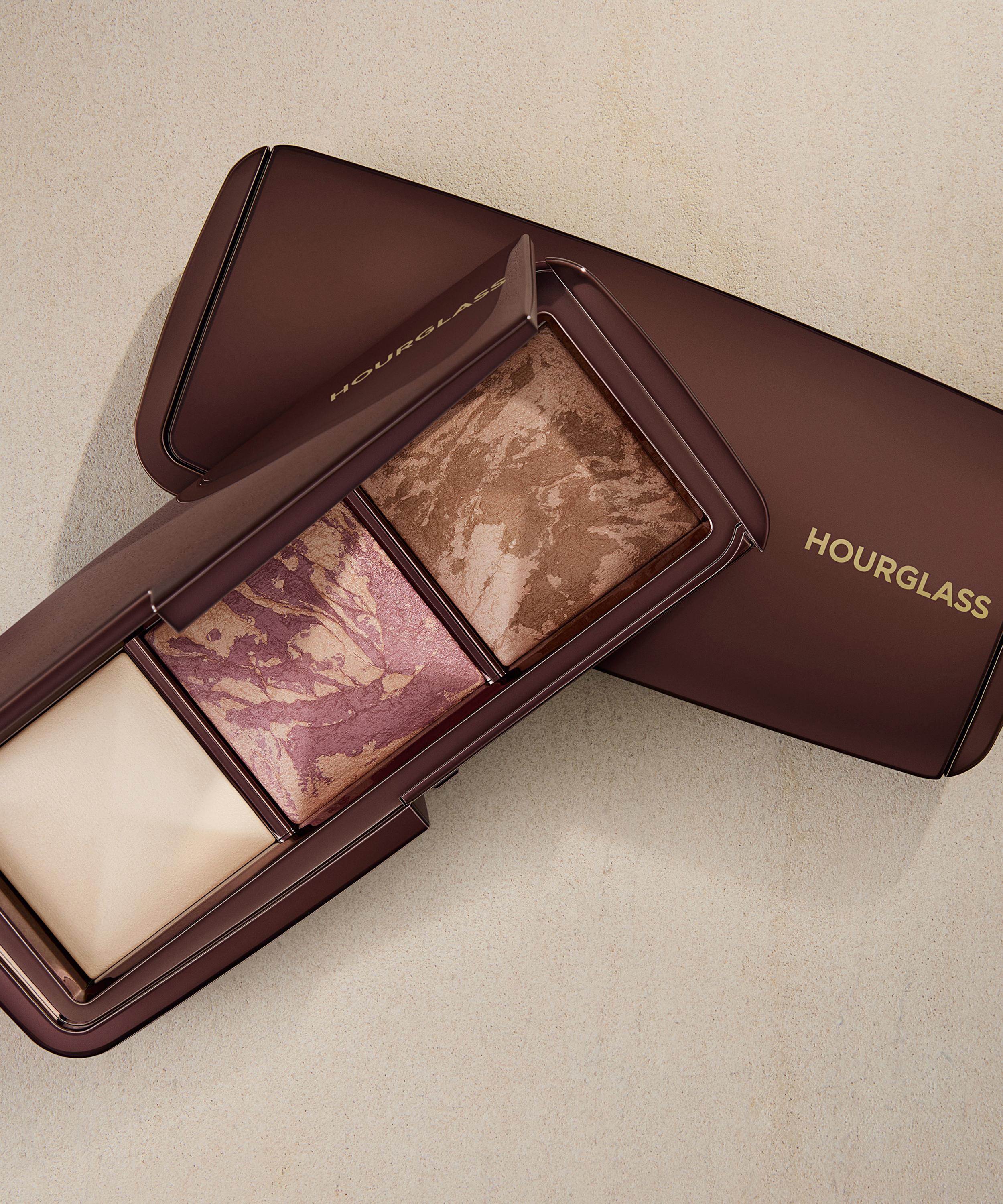 Hourglass - Ambient Lighting Palette Diffused Edit image number 1