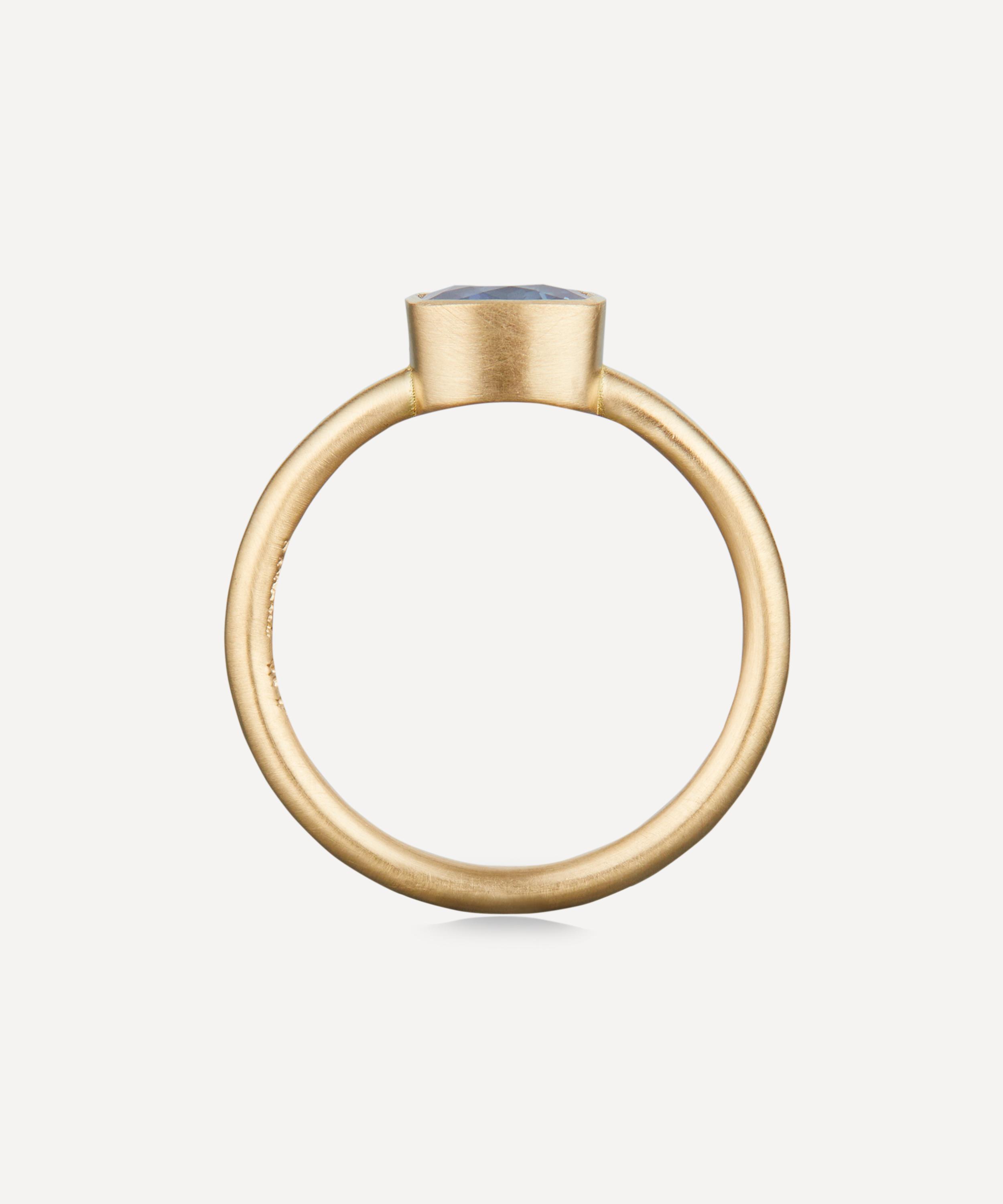 Satomi Kawakita 18ct Gold Cushion Cut Blue Sapphire Ring