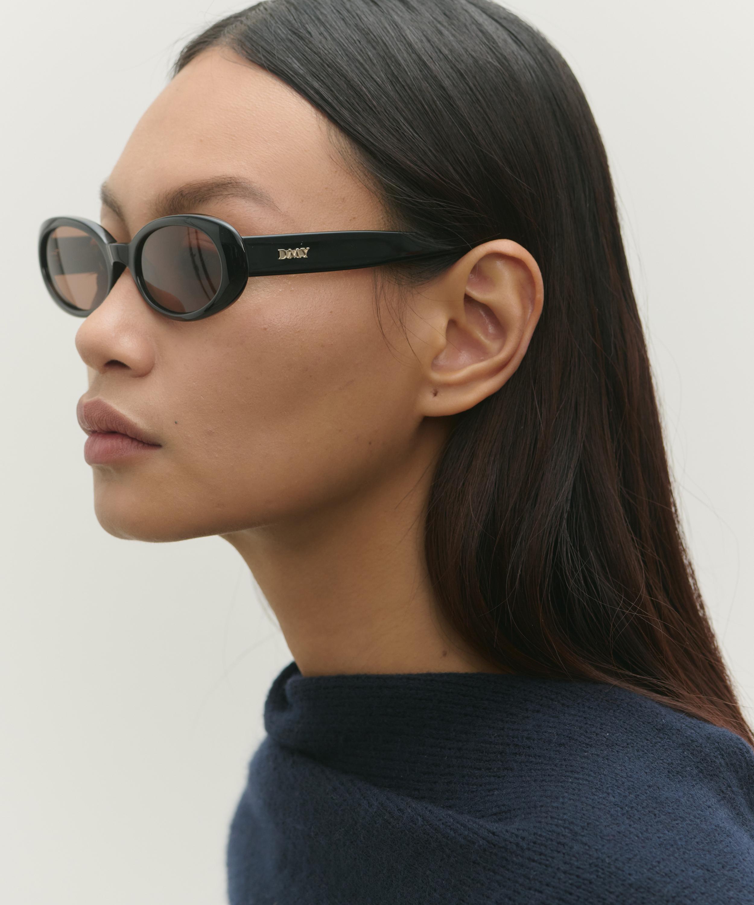 DMY Studios - Valentina Oval Black Sunglasses image number 1