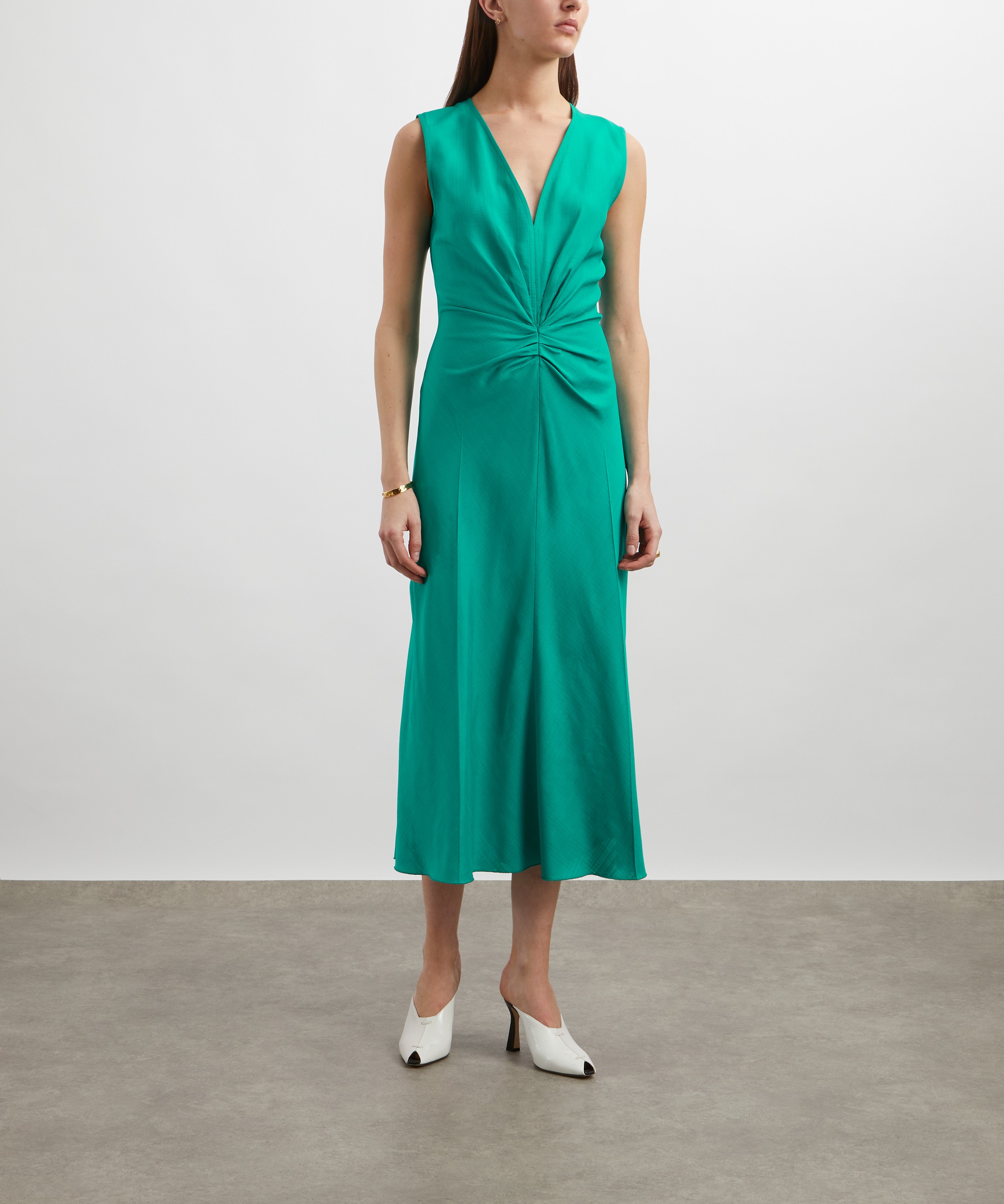 Victoria Beckham - Sleeveless Gathered Waist Midi Dress  image number 2