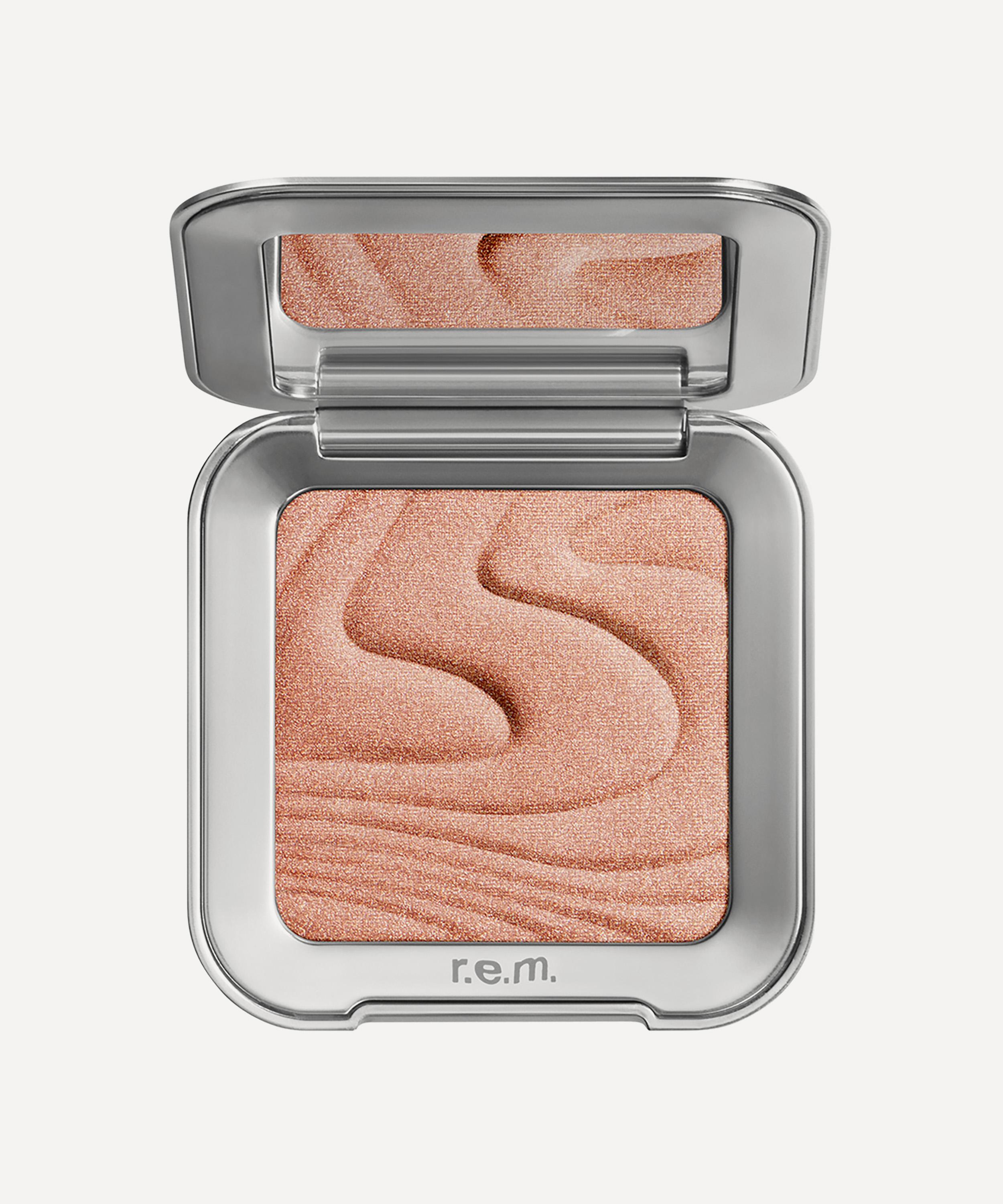 r.e.m. beauty - Interstellar Highlighter Topper 8g image number 0