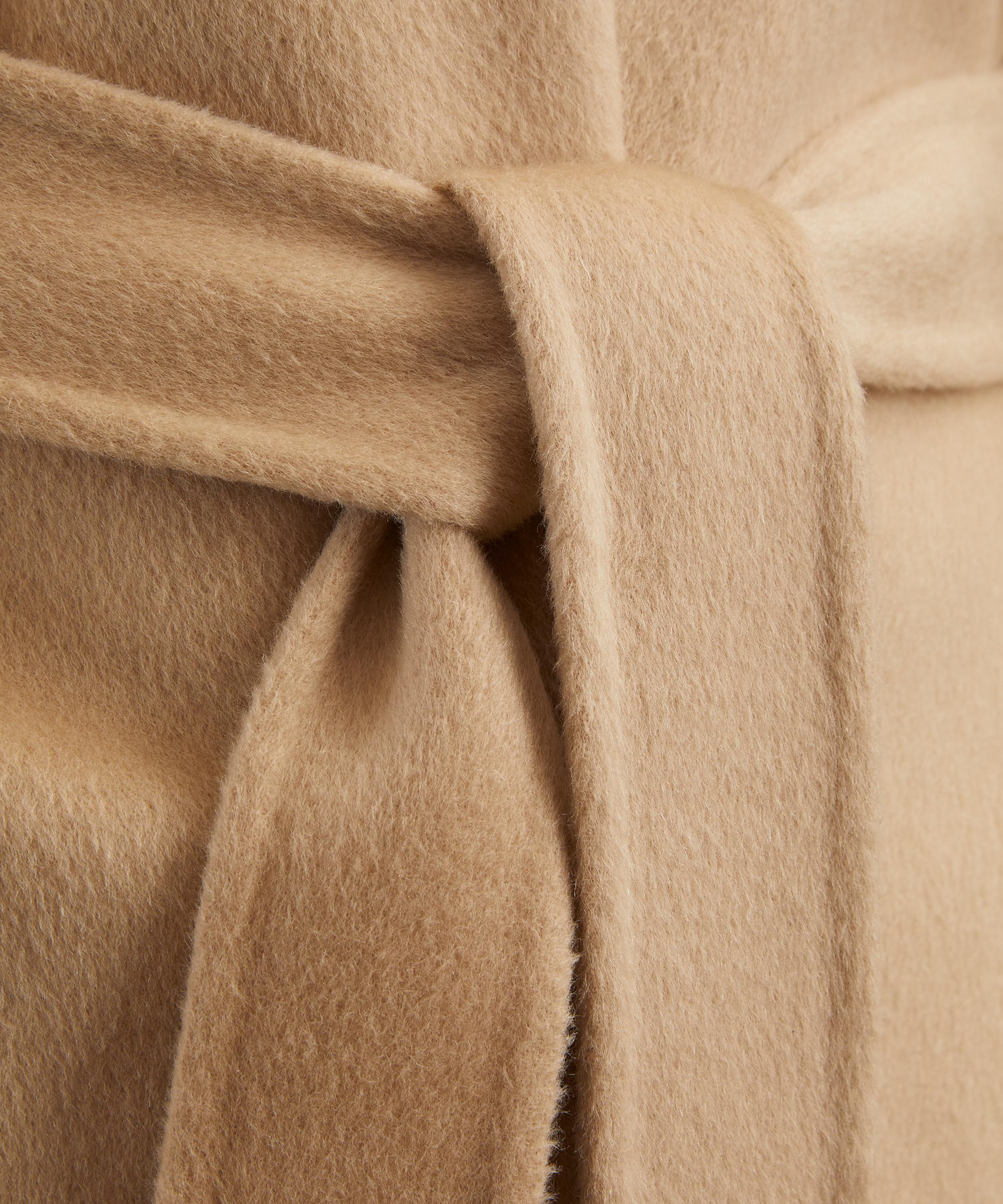 Ivy Oak - Carrie Rose Coat image number 4