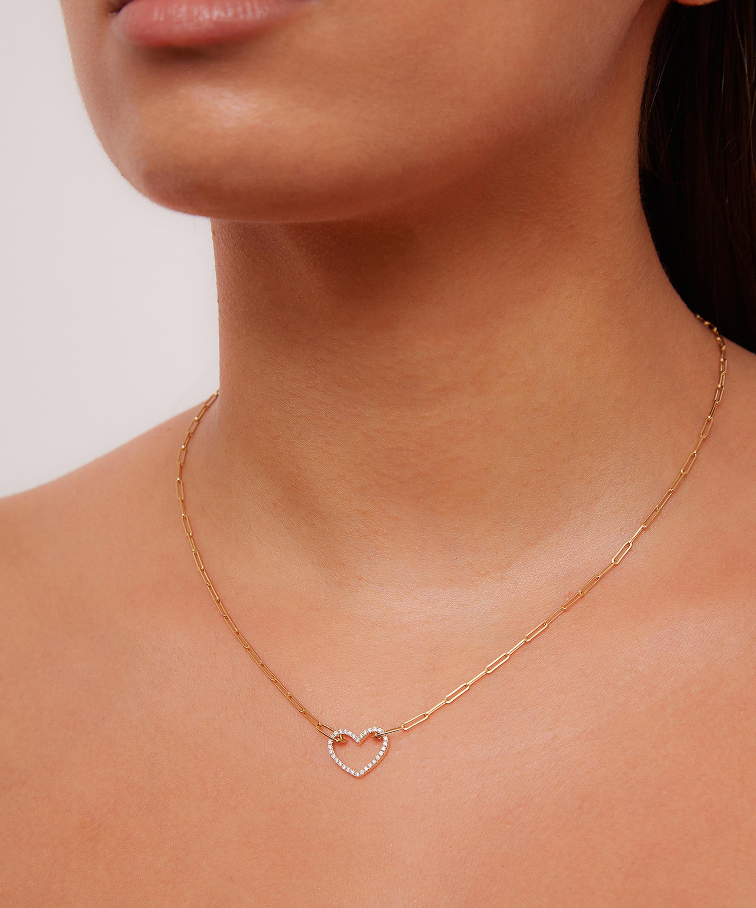 Yvonne Léon - 18ct Gold Small Diamond Heart Pendant Necklace image number 1