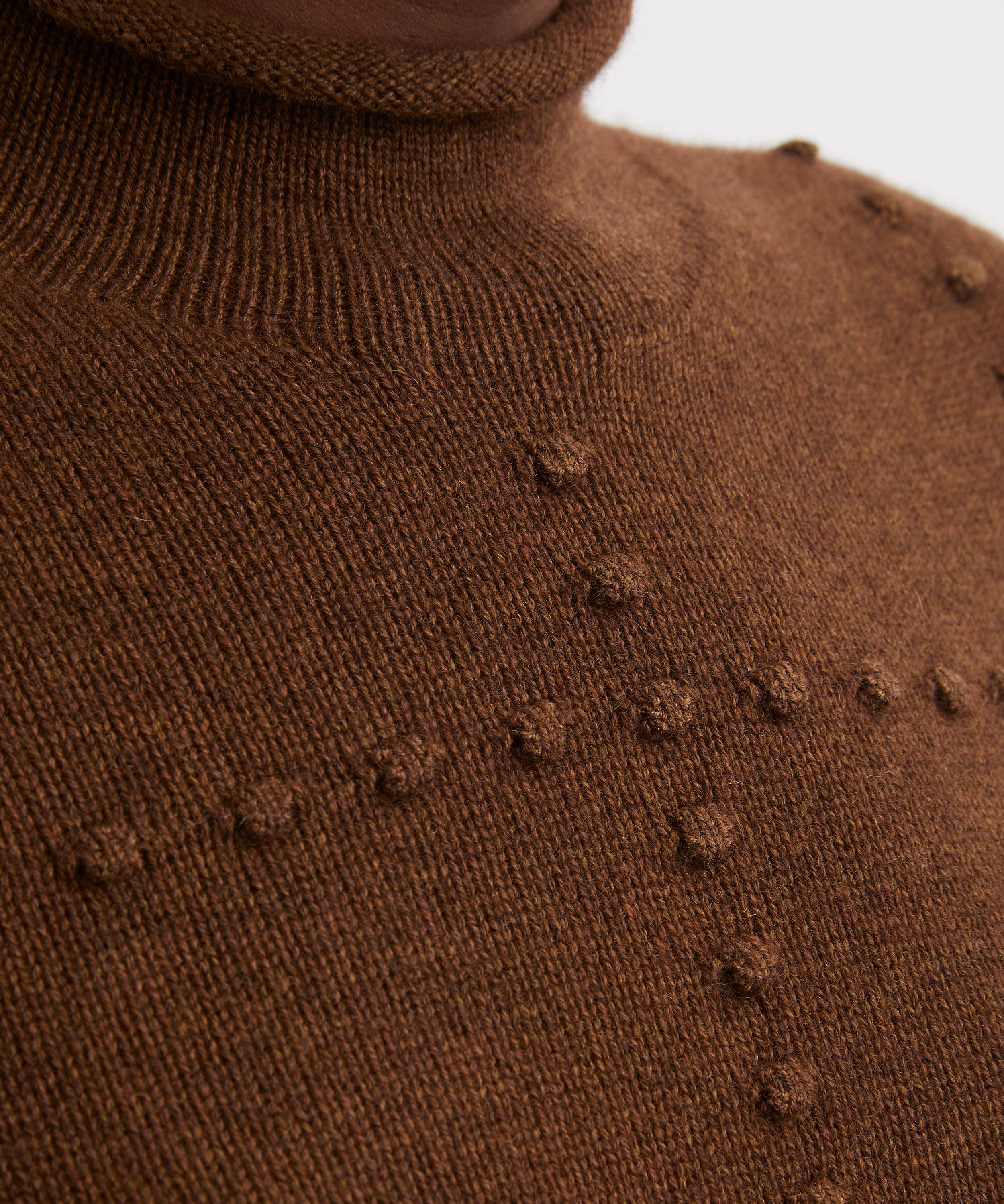 Guest In Residence - Wool-Cashmere Popcorn Turtleneck Top image number 4