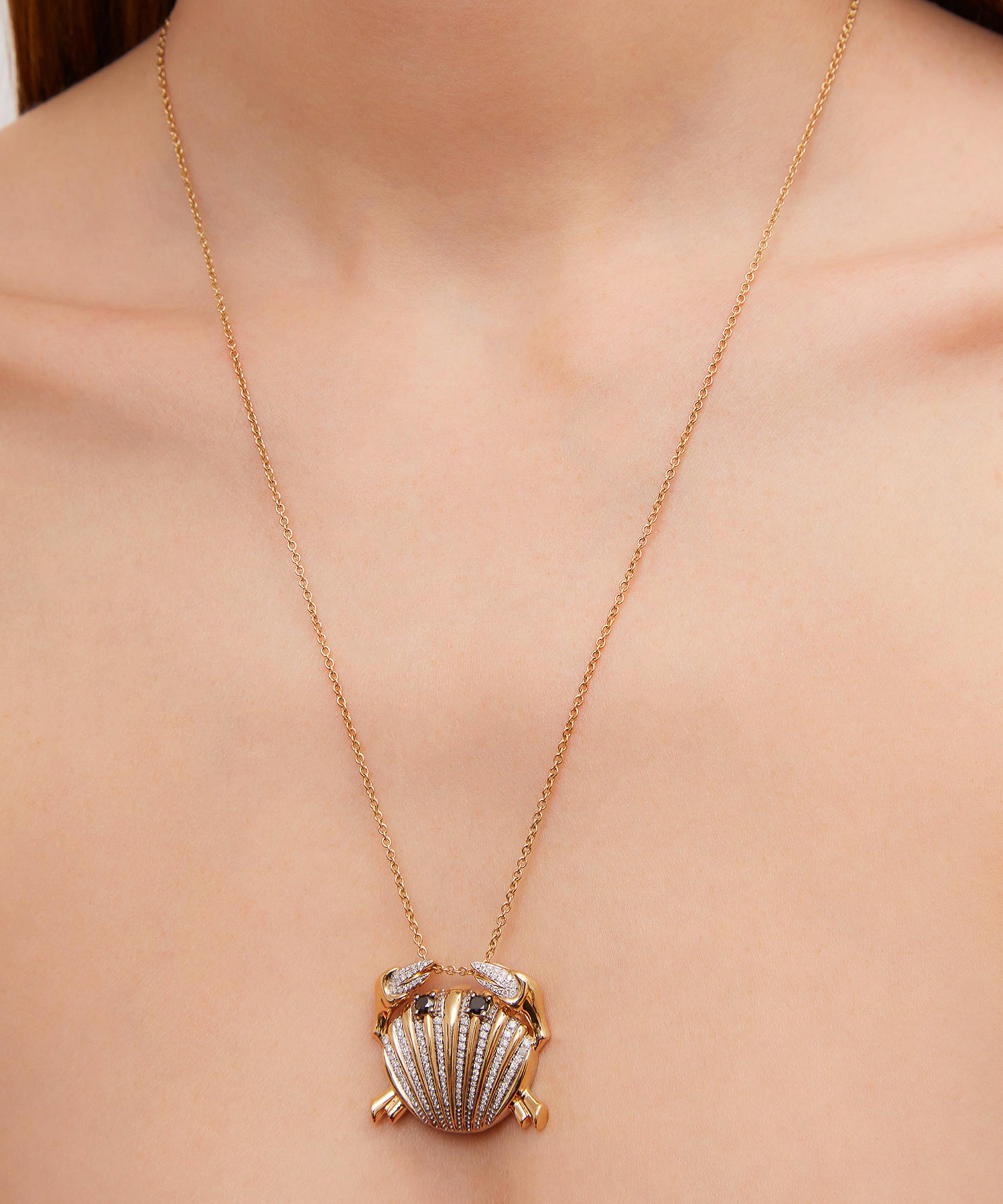 Yvonne L&eacute;on - 9ct Gold Diamond Crab Pendant Necklace image number 1