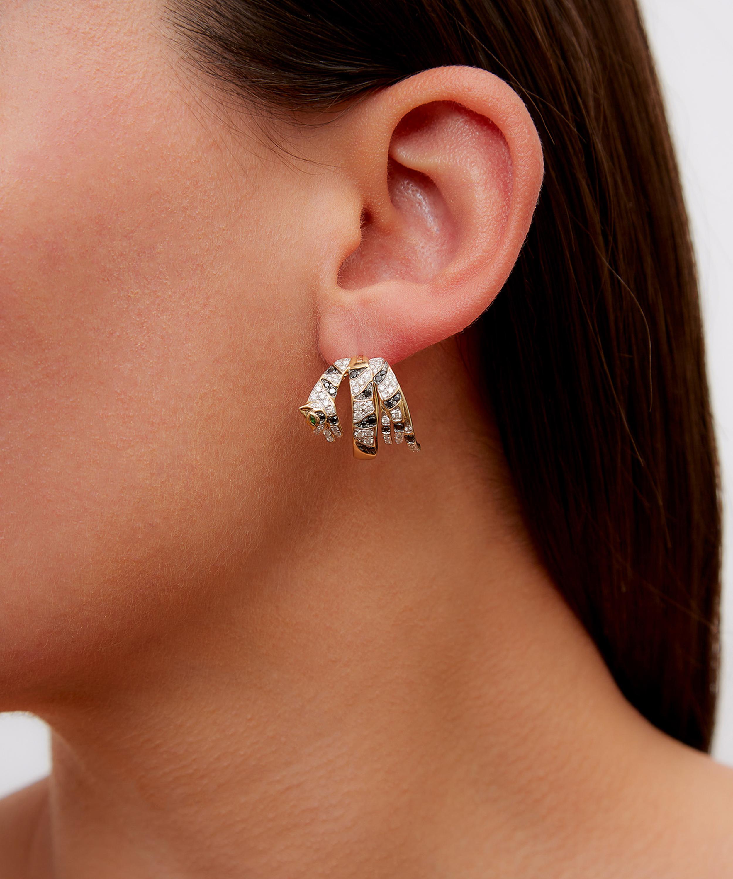 Yvonne L&eacute;on - 9ct Gold Leopard Diamond Creole Hoop Earrings image number 1