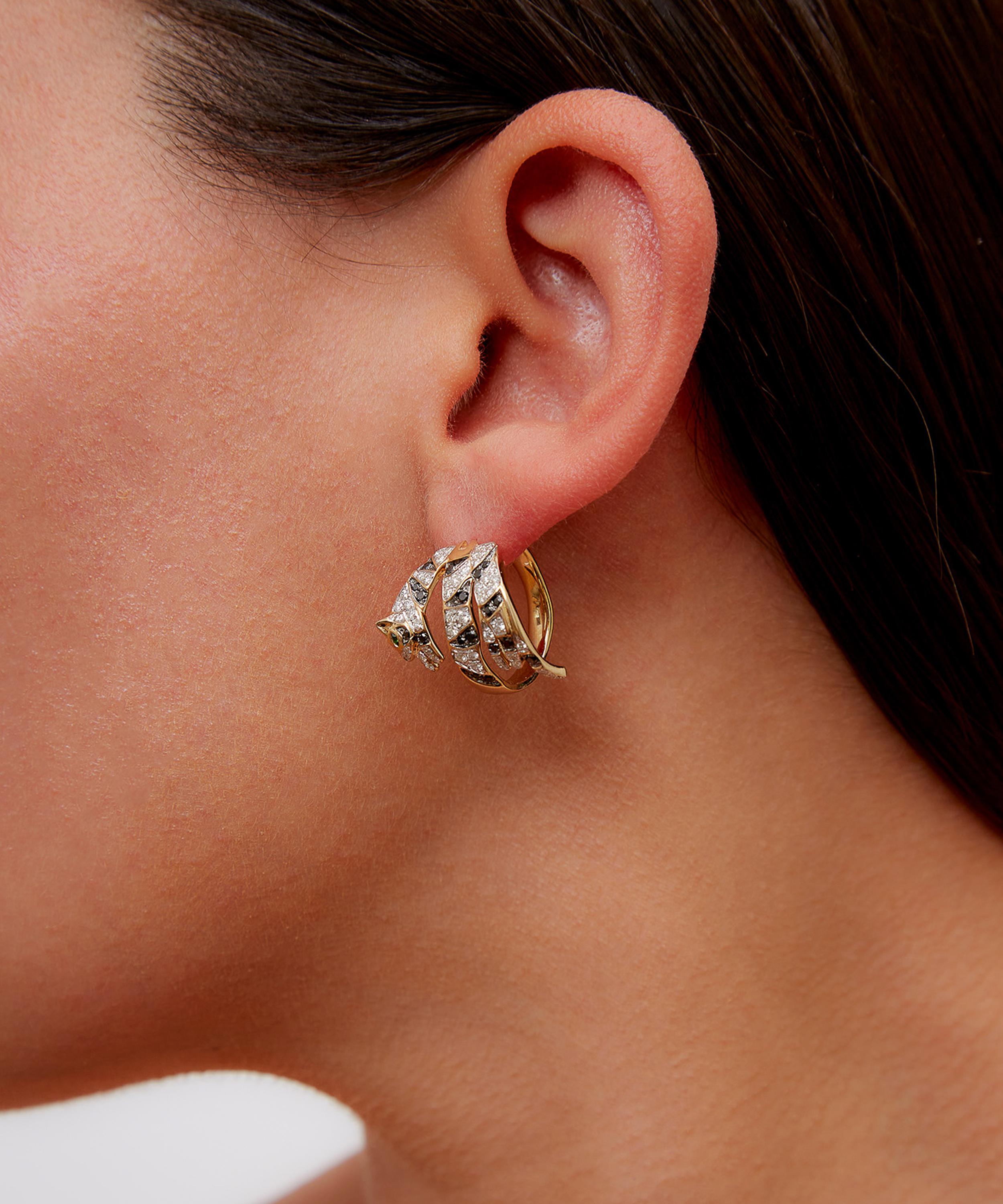 Yvonne L&eacute;on - 9ct Gold Leopard Diamond Creole Hoop Earrings image number 3