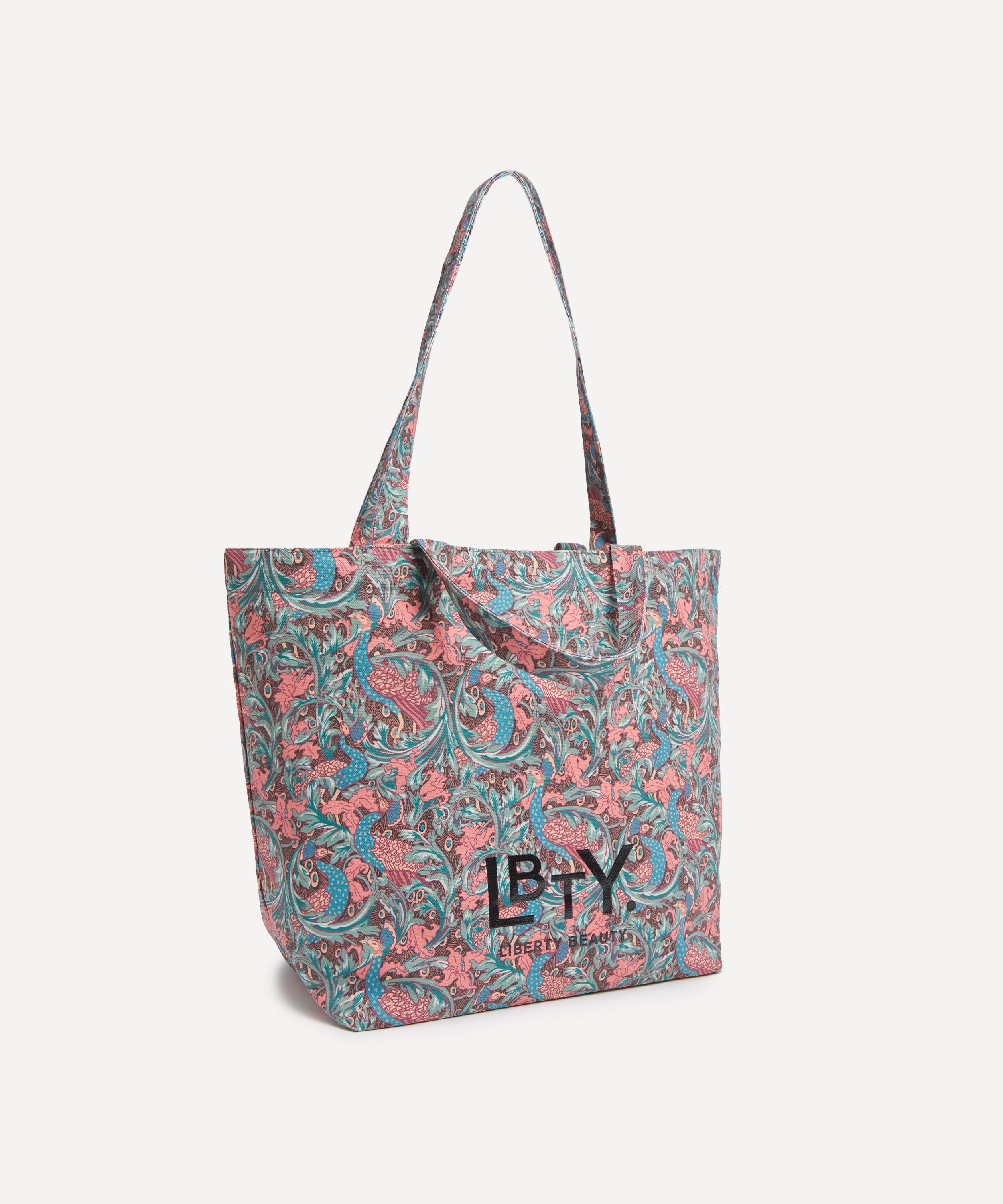 Liberty - Liberty Medium Washbag Gift with Purchase image number 2