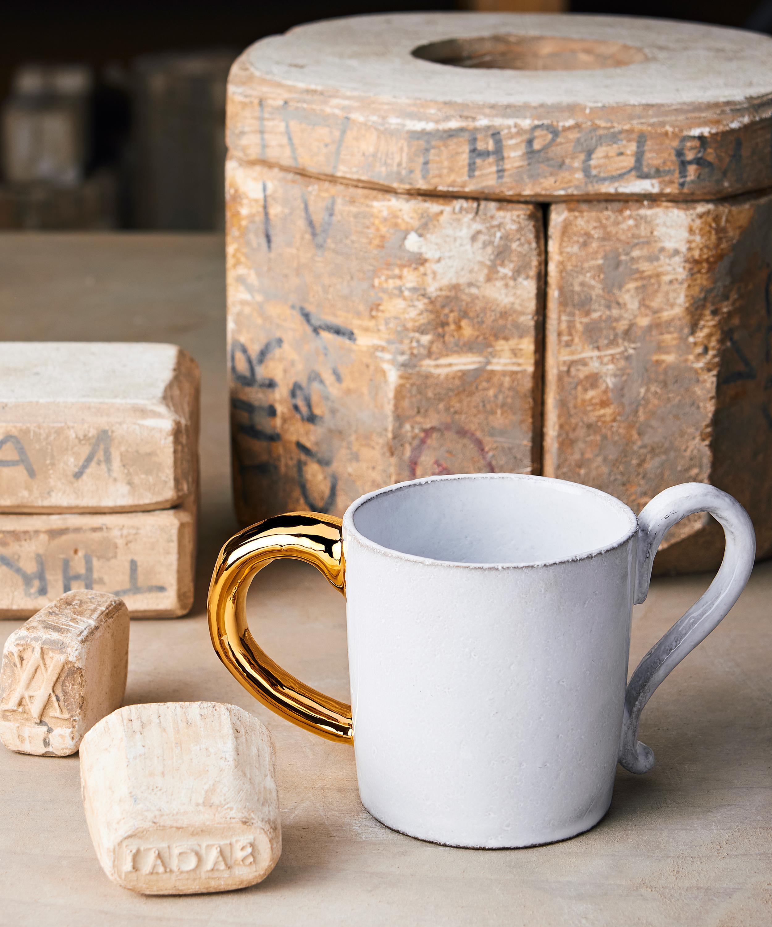 Astier de Villatte - Sacai Golden Handle Mug image number 1