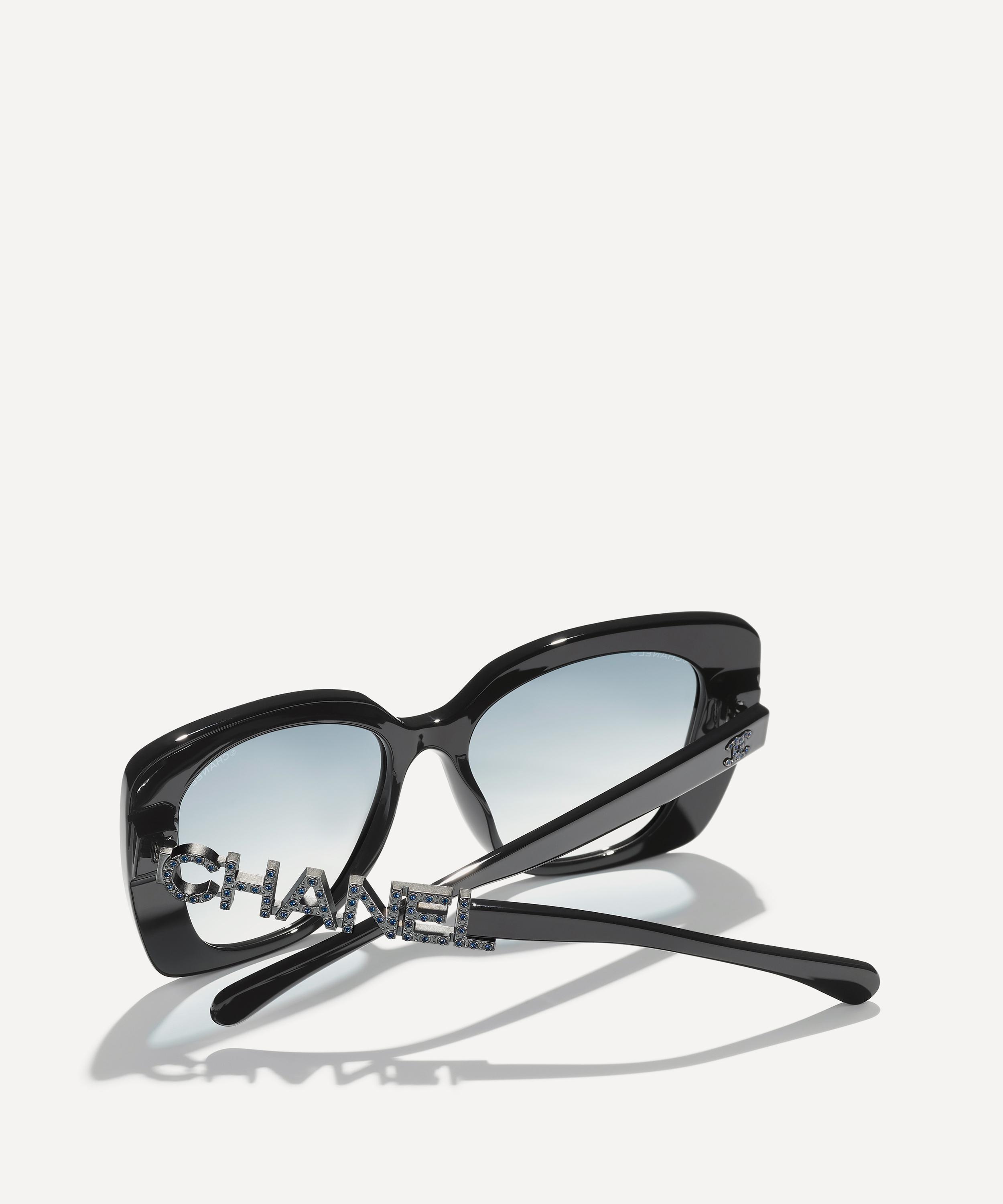 CHANEL - Square Black Acetate Sunglasses image number 3