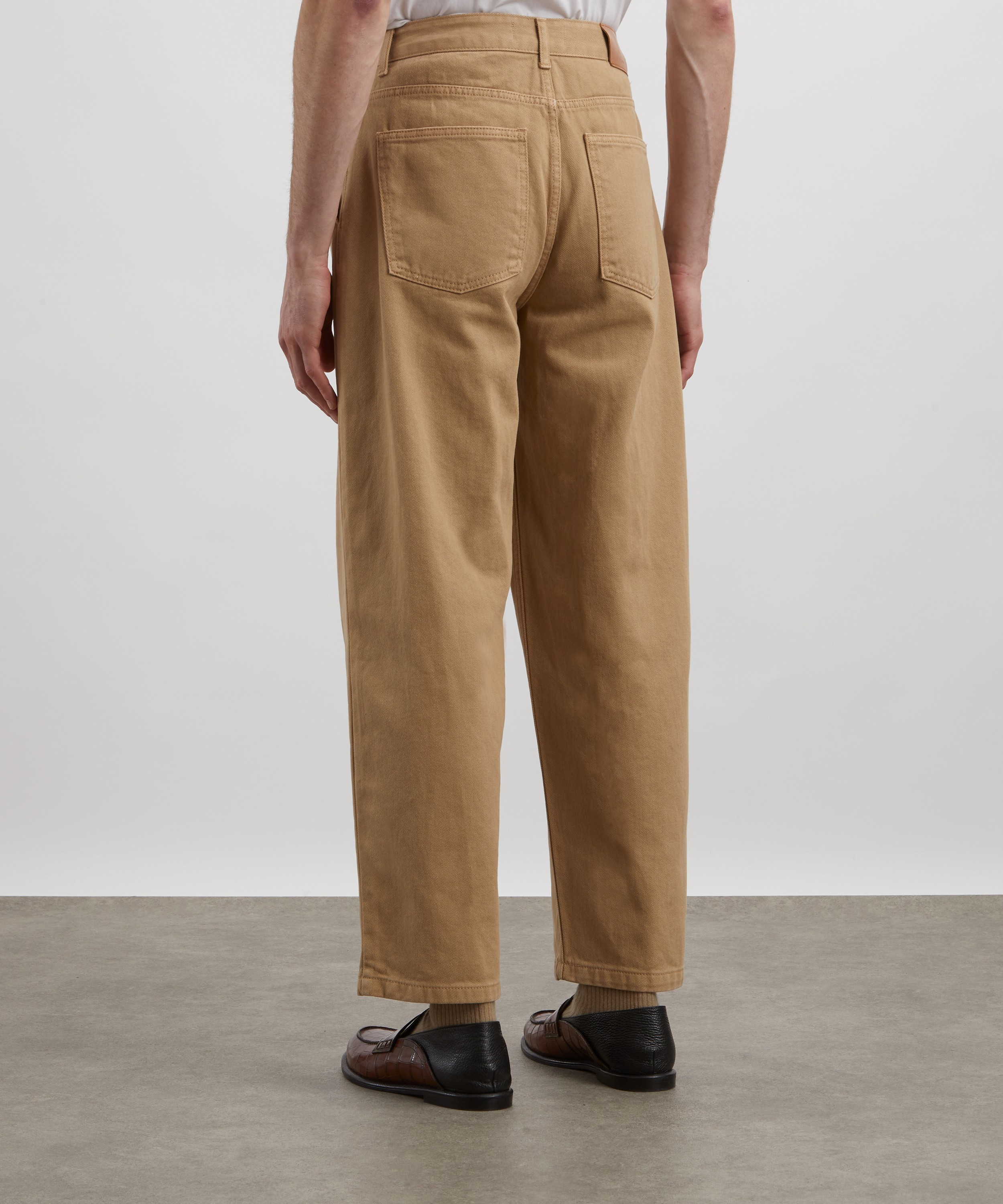 Le17septembre - Beige Over-Dyeing Wide Tuck Jeans image number 3