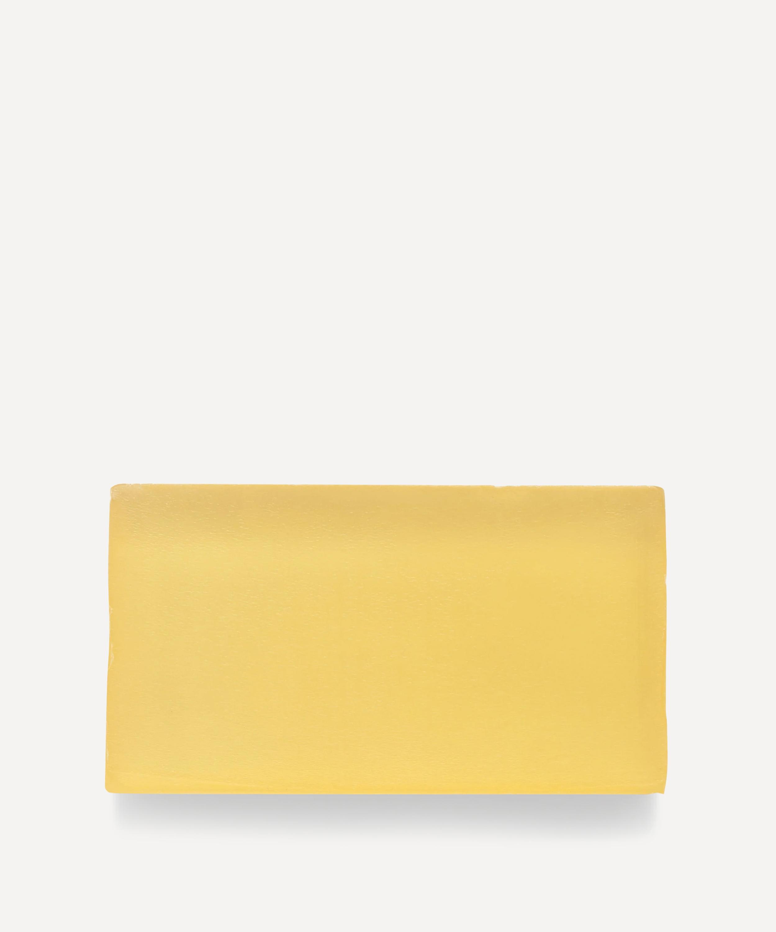 Perfumer H - A Feast Soap 85g image number 2
