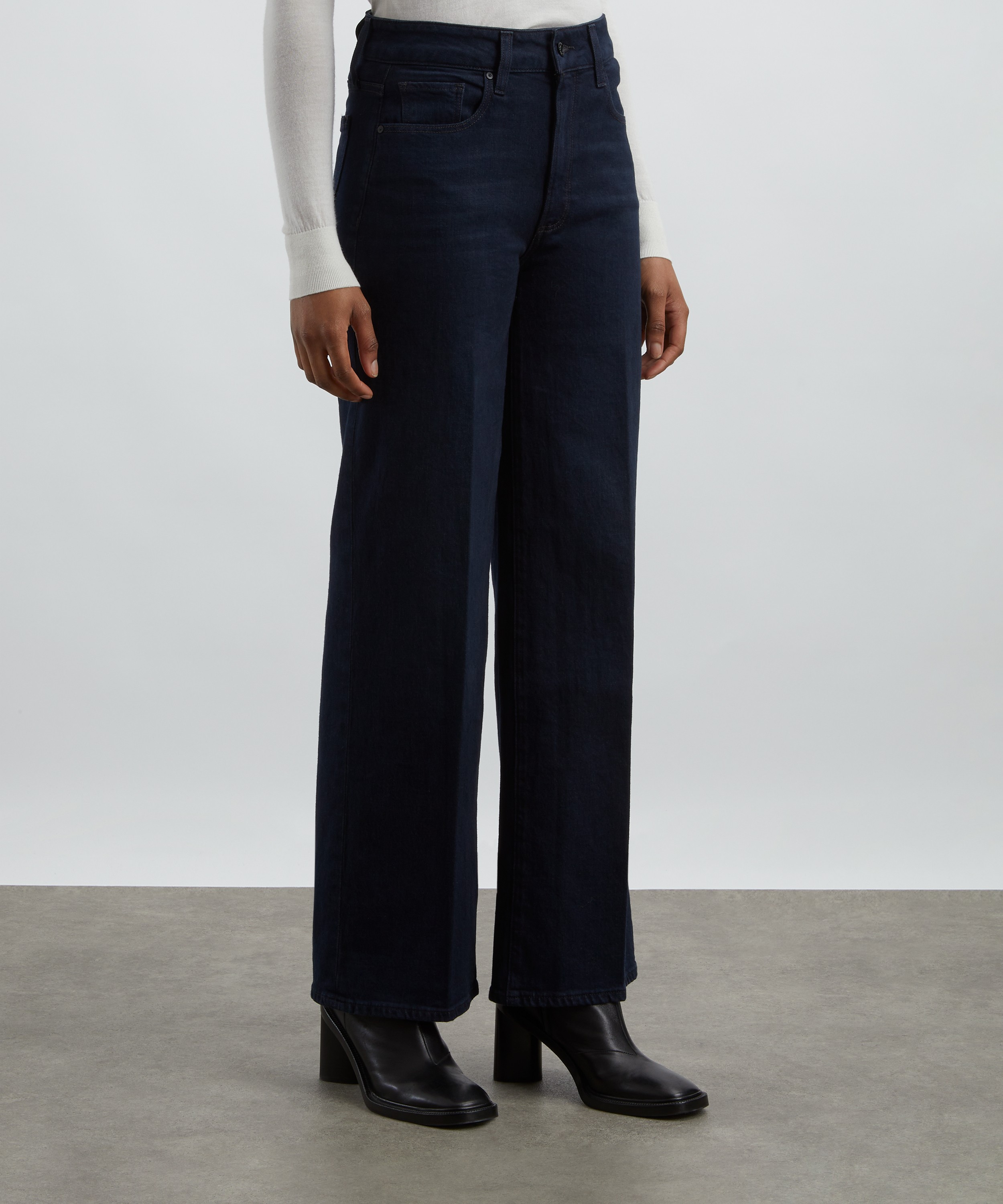 Paige - Sasha 32” High-Rise Wide Leg Jeans in Duchess image number 2