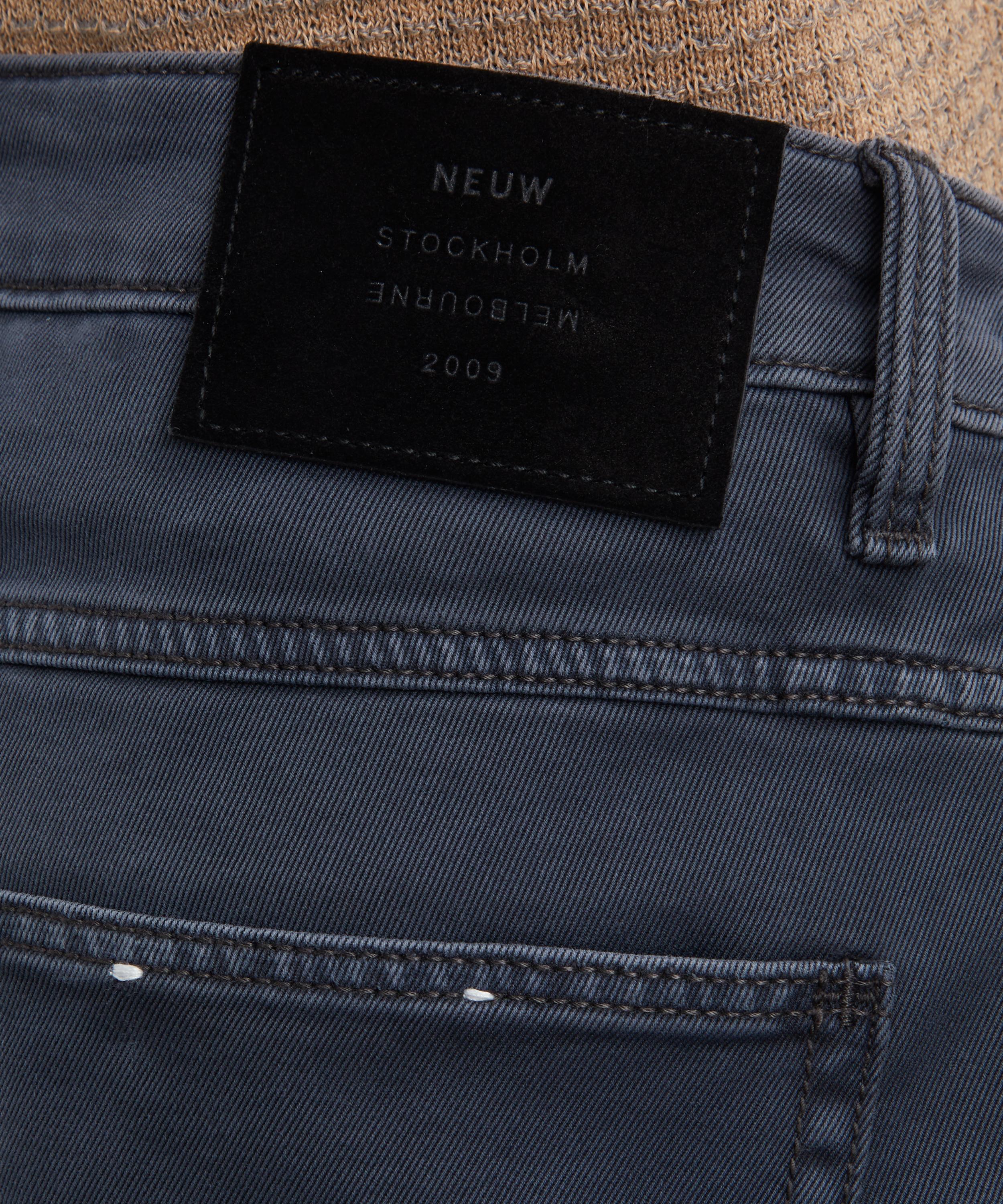 Neuw - Lou Slim Jeans in Liberte image number 4