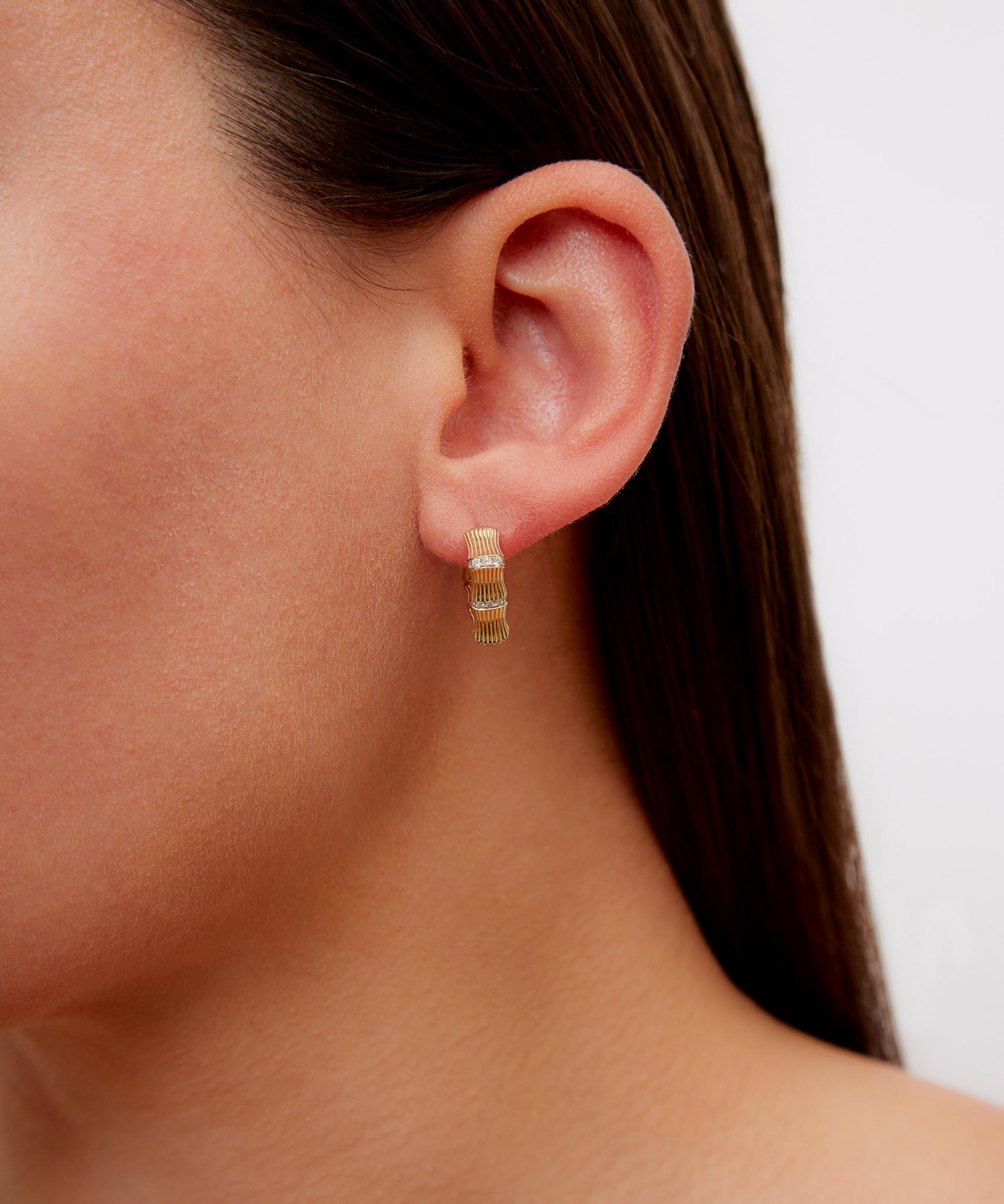 Yvonne L&eacute;on - 9ct Gold Bamboo Diamond Hoop Earrings image number 2