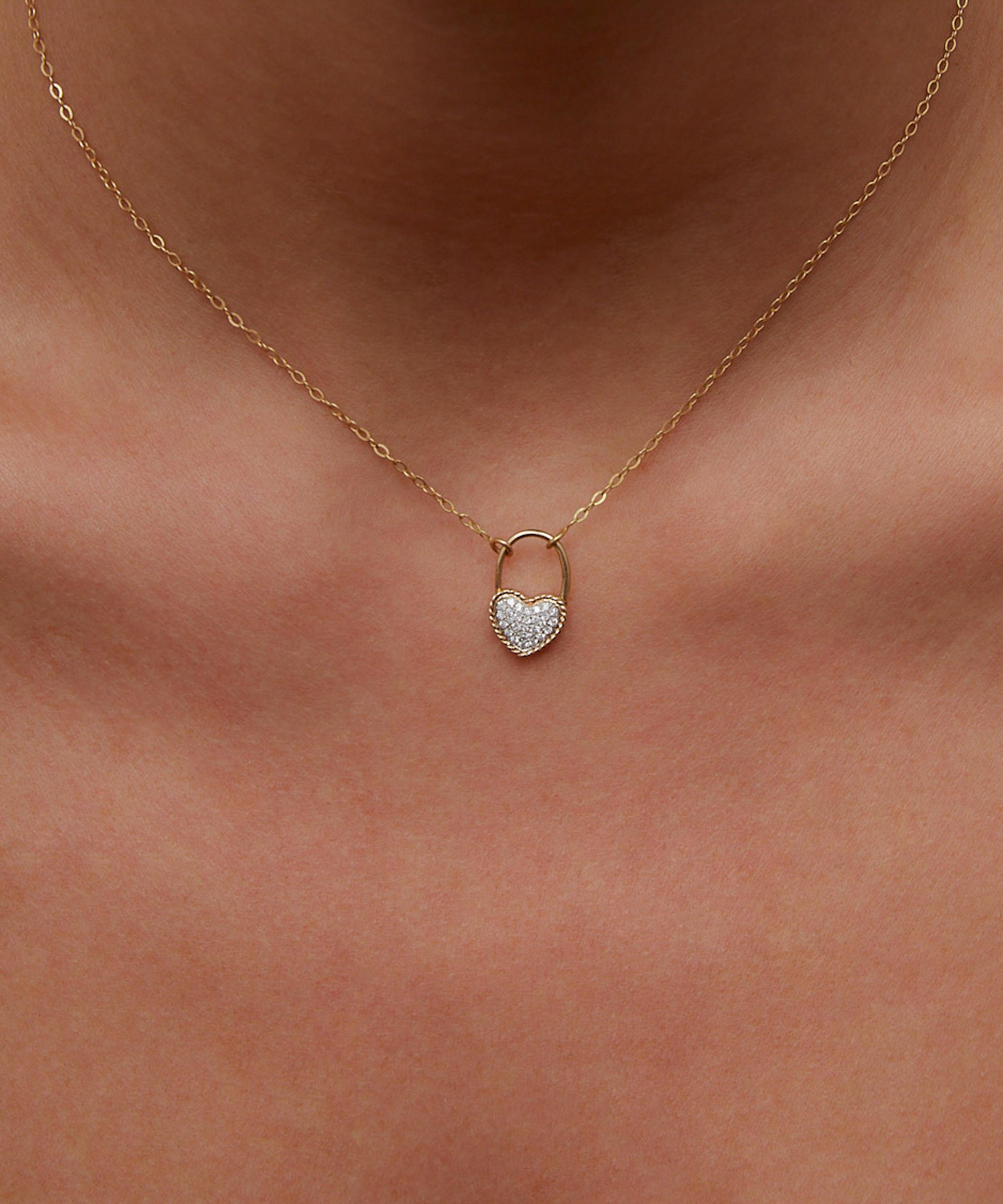 Yvonne L&eacute;on - 9ct-18ct Gold Diamond Heart Pendant Necklace image number 1