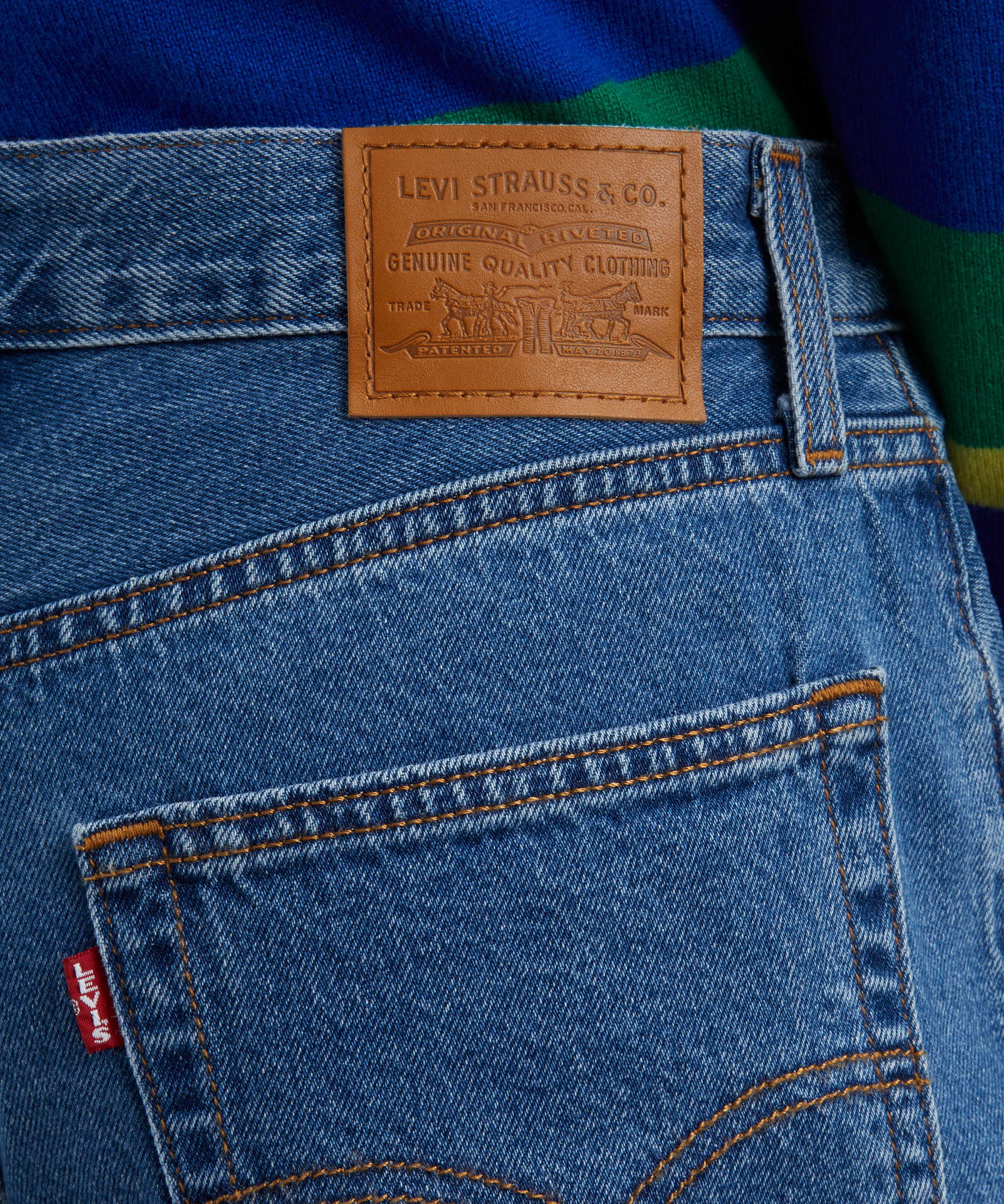 Levi's - Baggy Dad Denim Shorts  image number 4