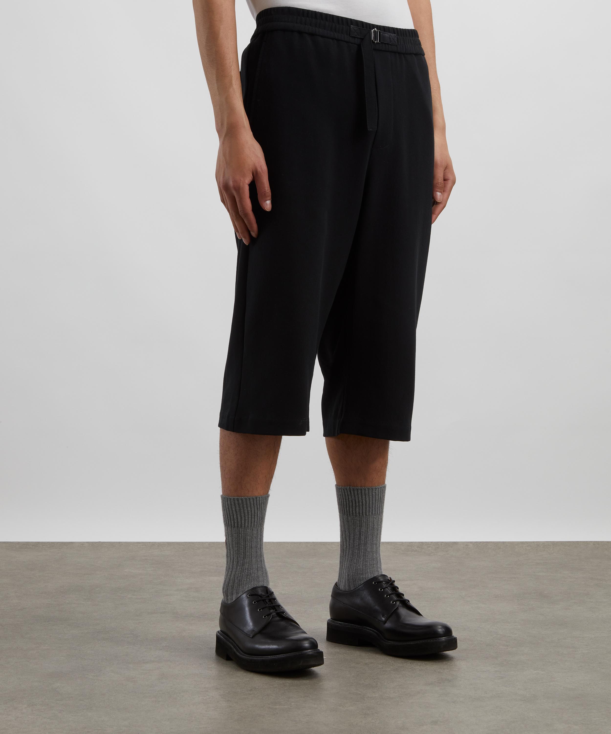 Ami - Large Elasticated Shorts image number 2