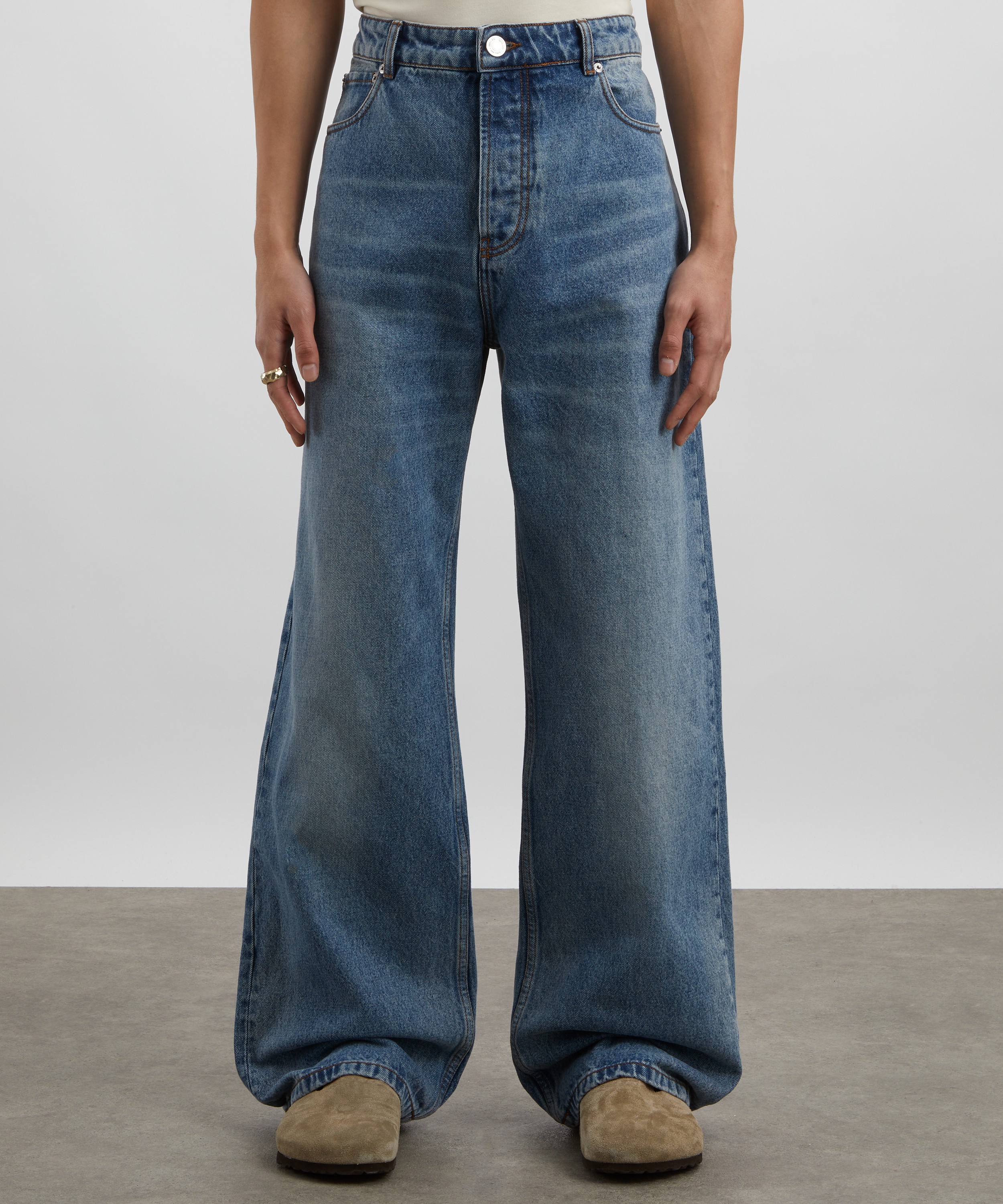 Ami - Large Fit Blue Jeans image number 2