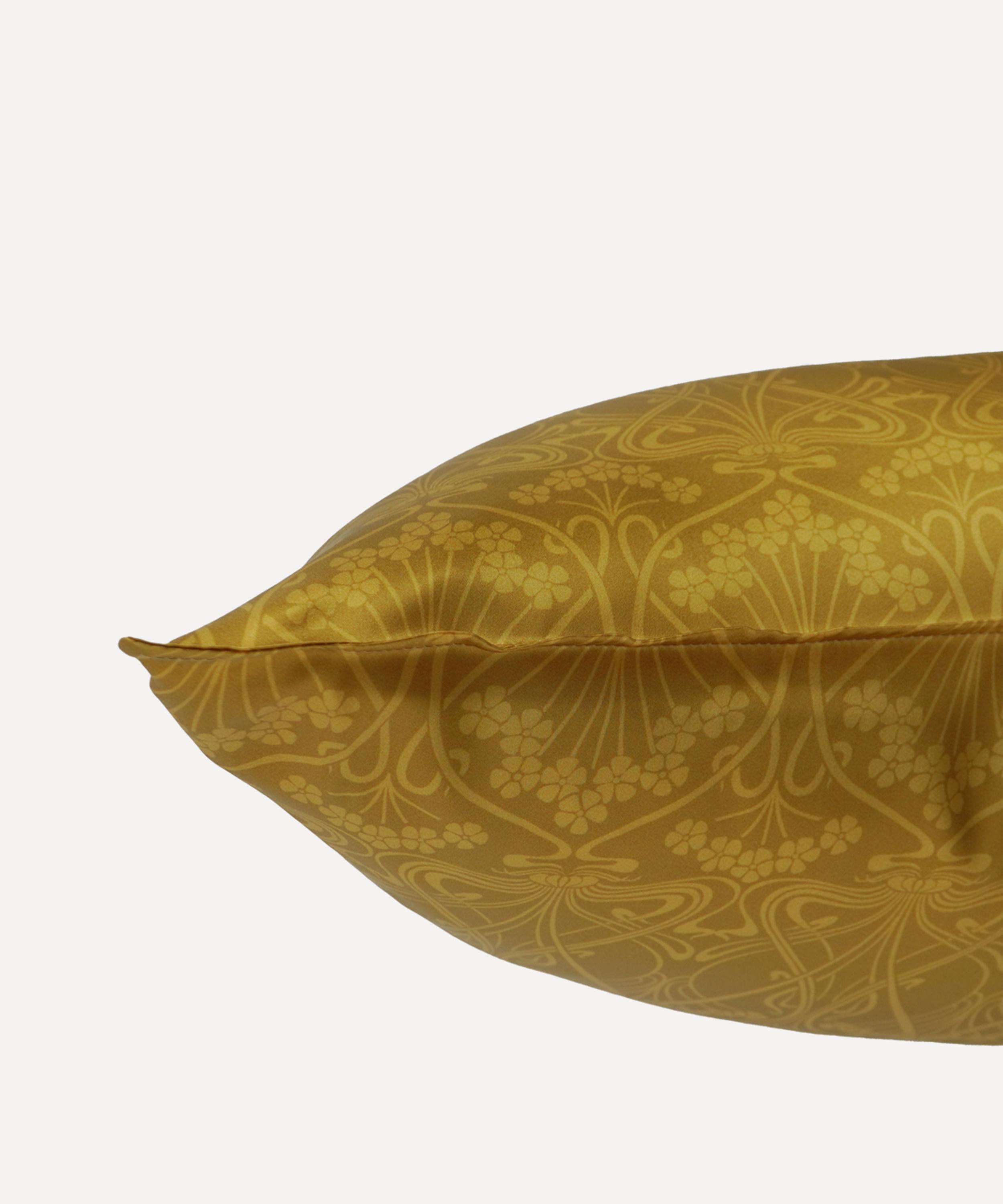 Coco & Wolf - Nouveau Ianthe Silk Pillowcase image number 2